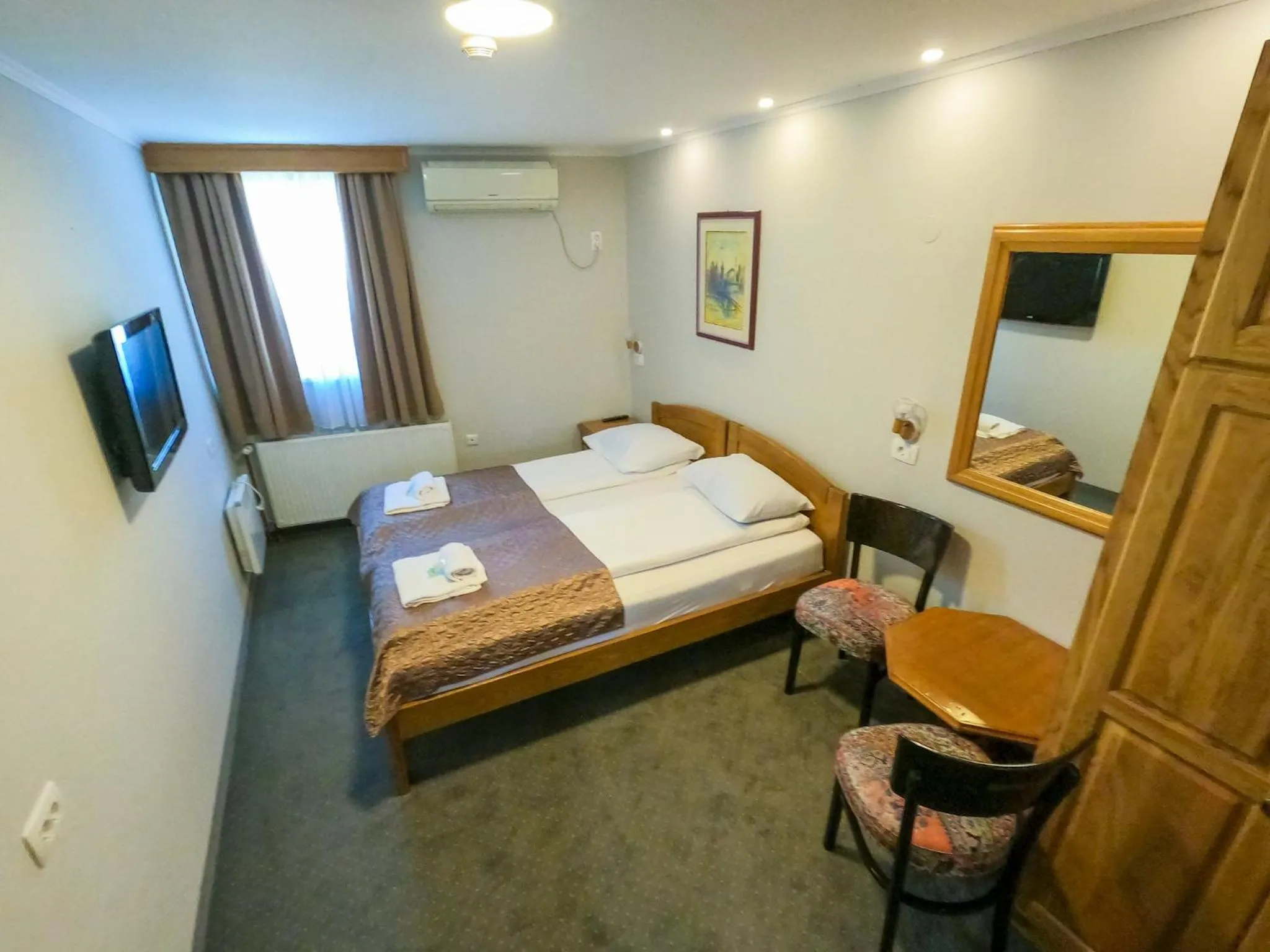 Bed in Pansion Stari Grad