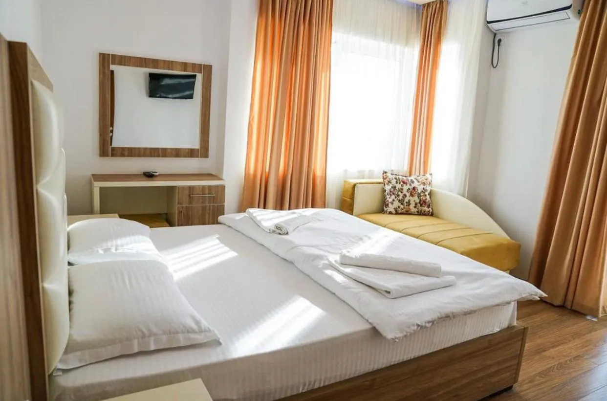 Bed in Apart Hotel Llolla