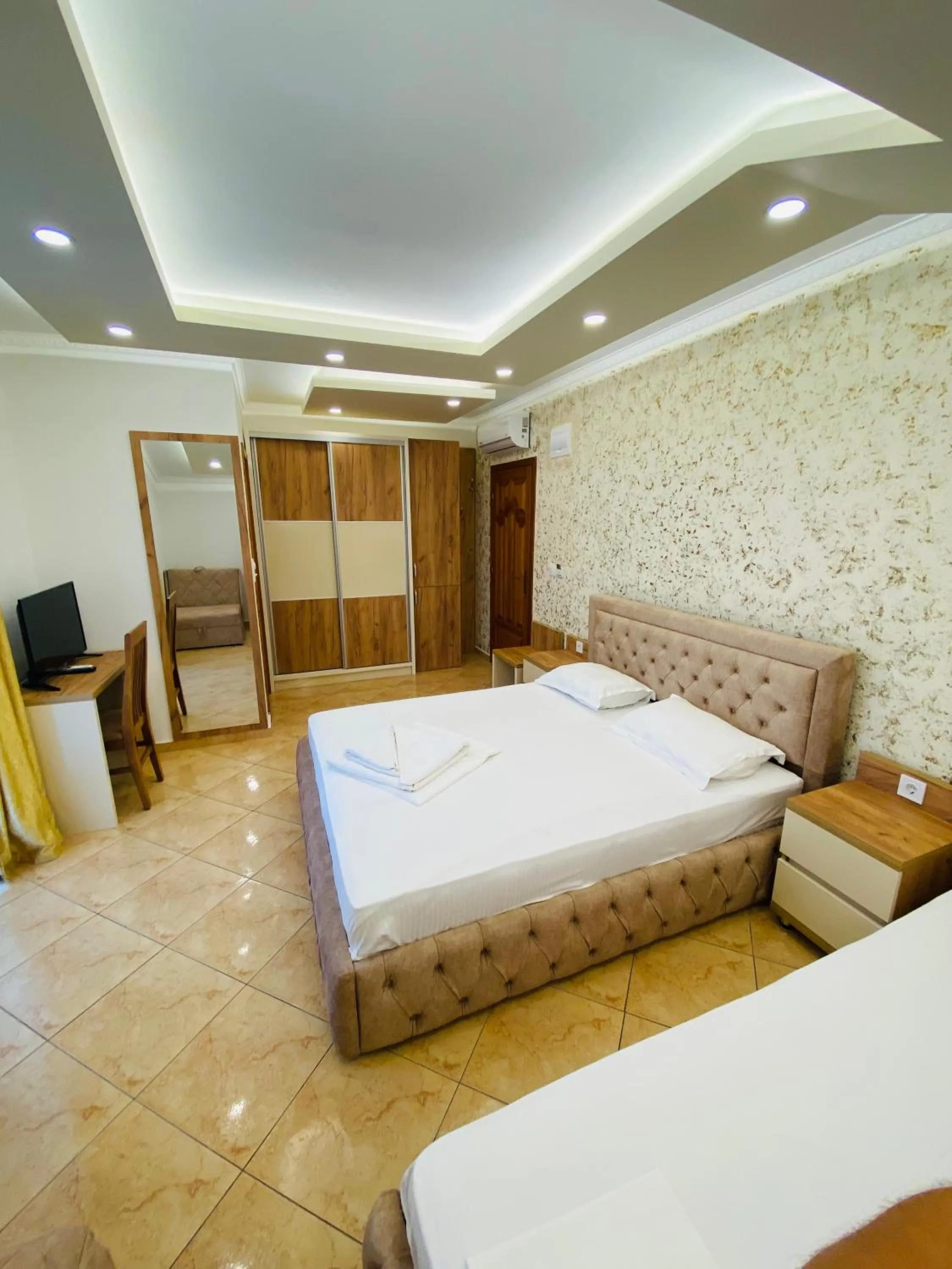 Bed in Apart Hotel Llolla