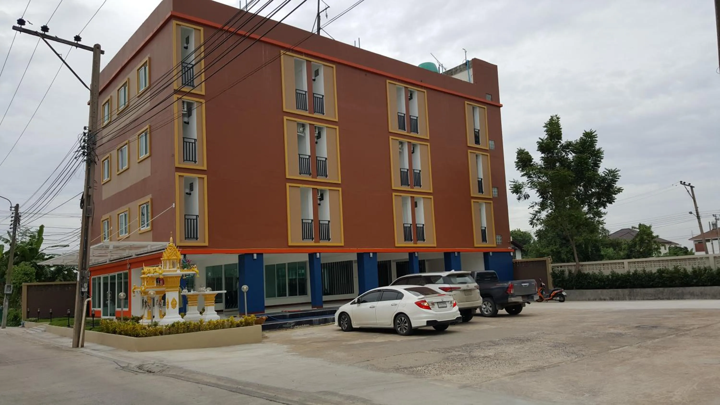 Property building in Psm at Donmueng