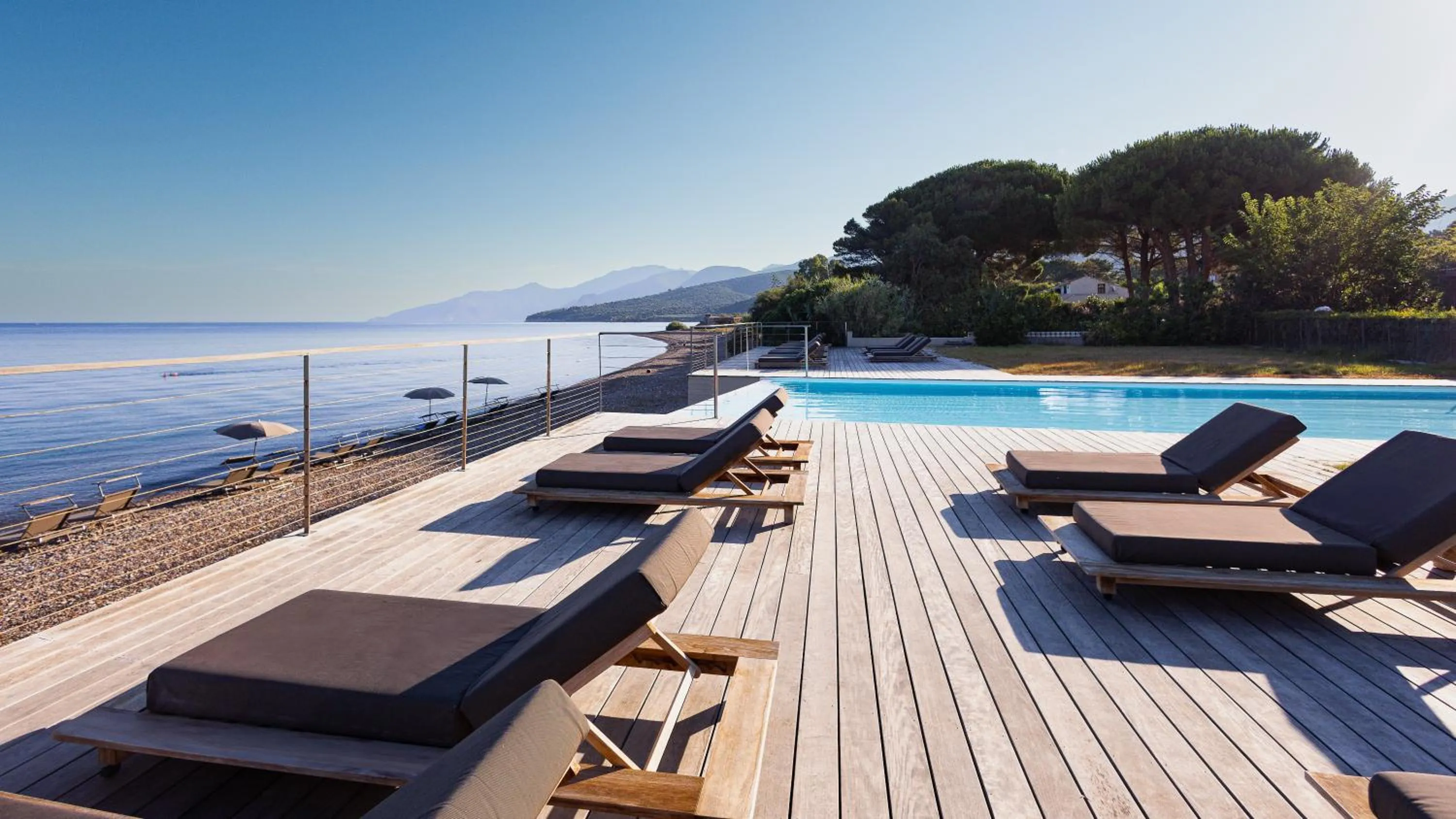 Swimming pool in La Florentine