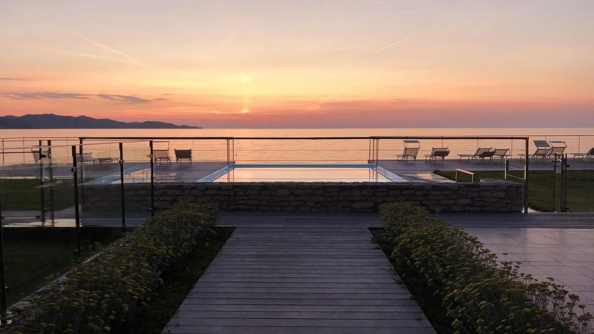 Pool view in La Florentine