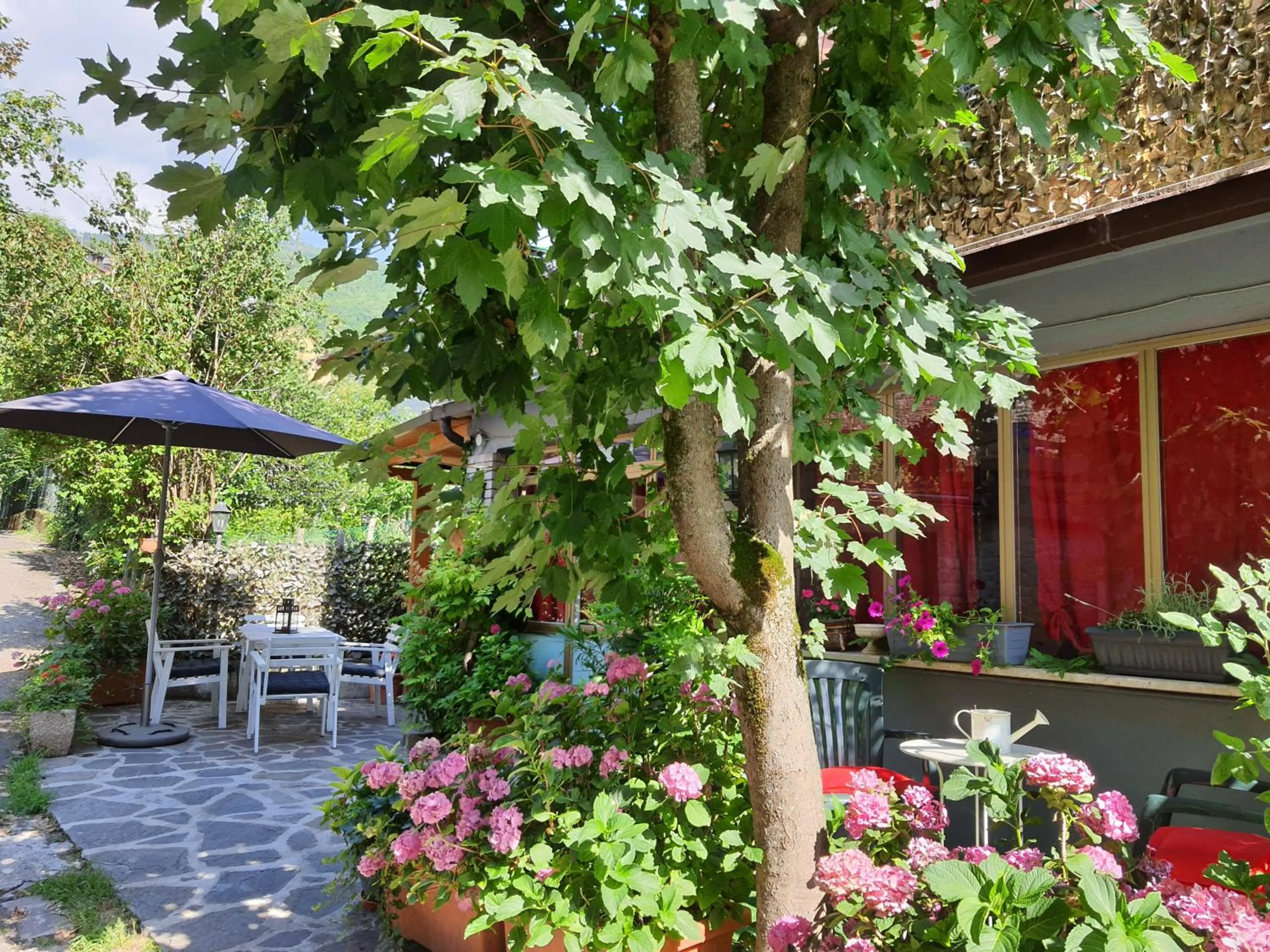 Property building in hotel Bologna