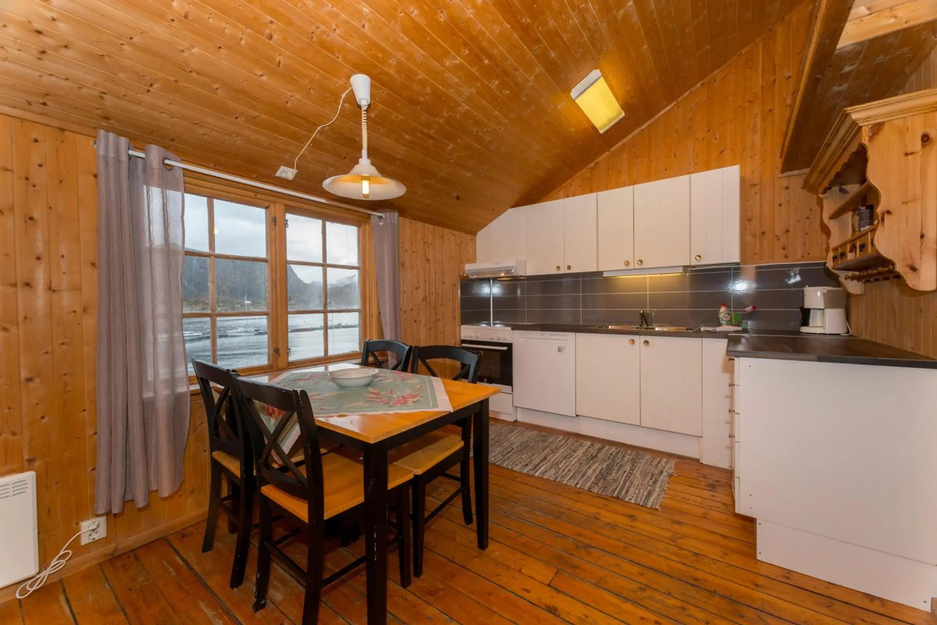 One-Bedroom Apartment in Statsbuene i Kabelvåg One-Bedroom Apartment in Statsbuene i Kabelvåg