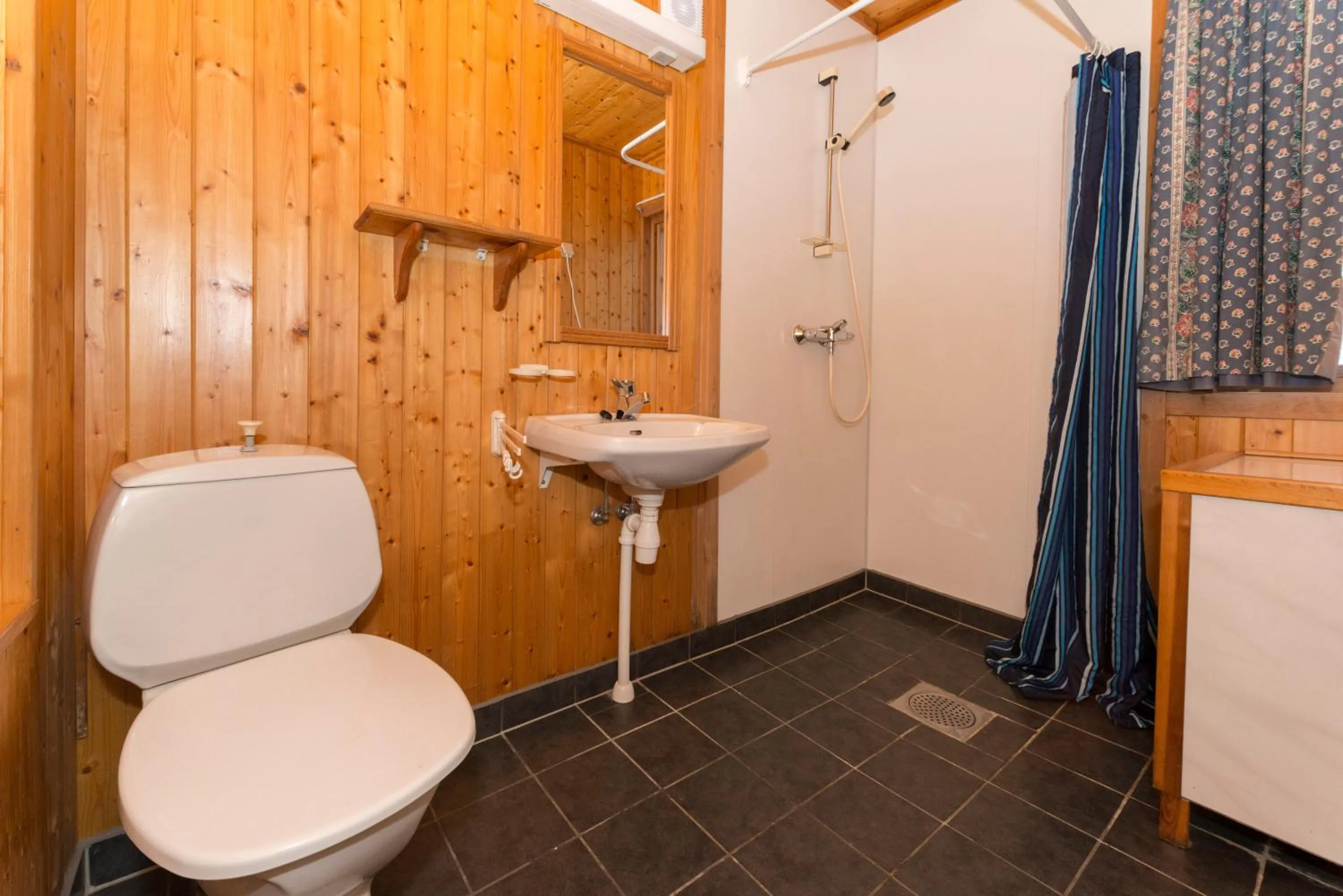 Bathroom in Statsbuene i Kabelvåg