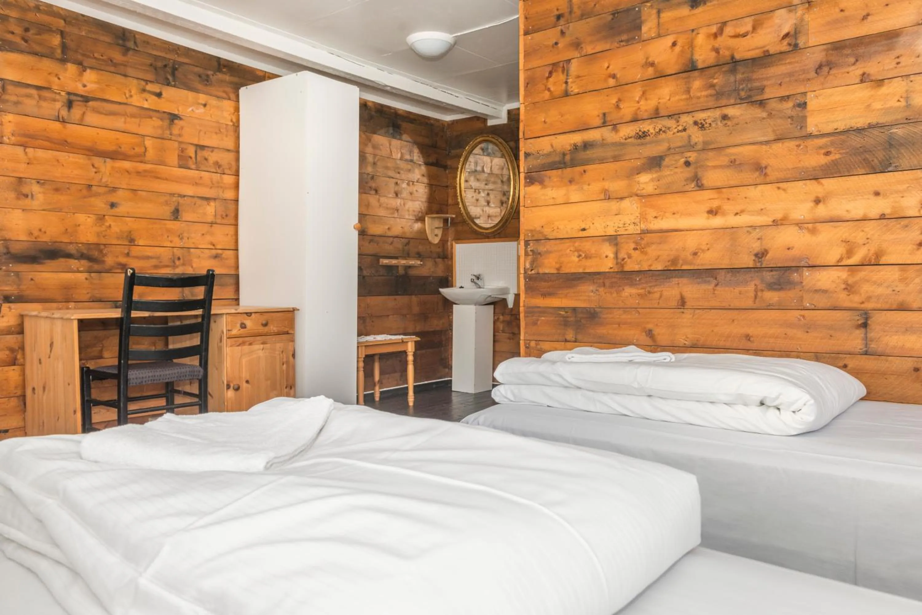 Photo of the whole room, Bed in Statsbuene i Kabelvåg