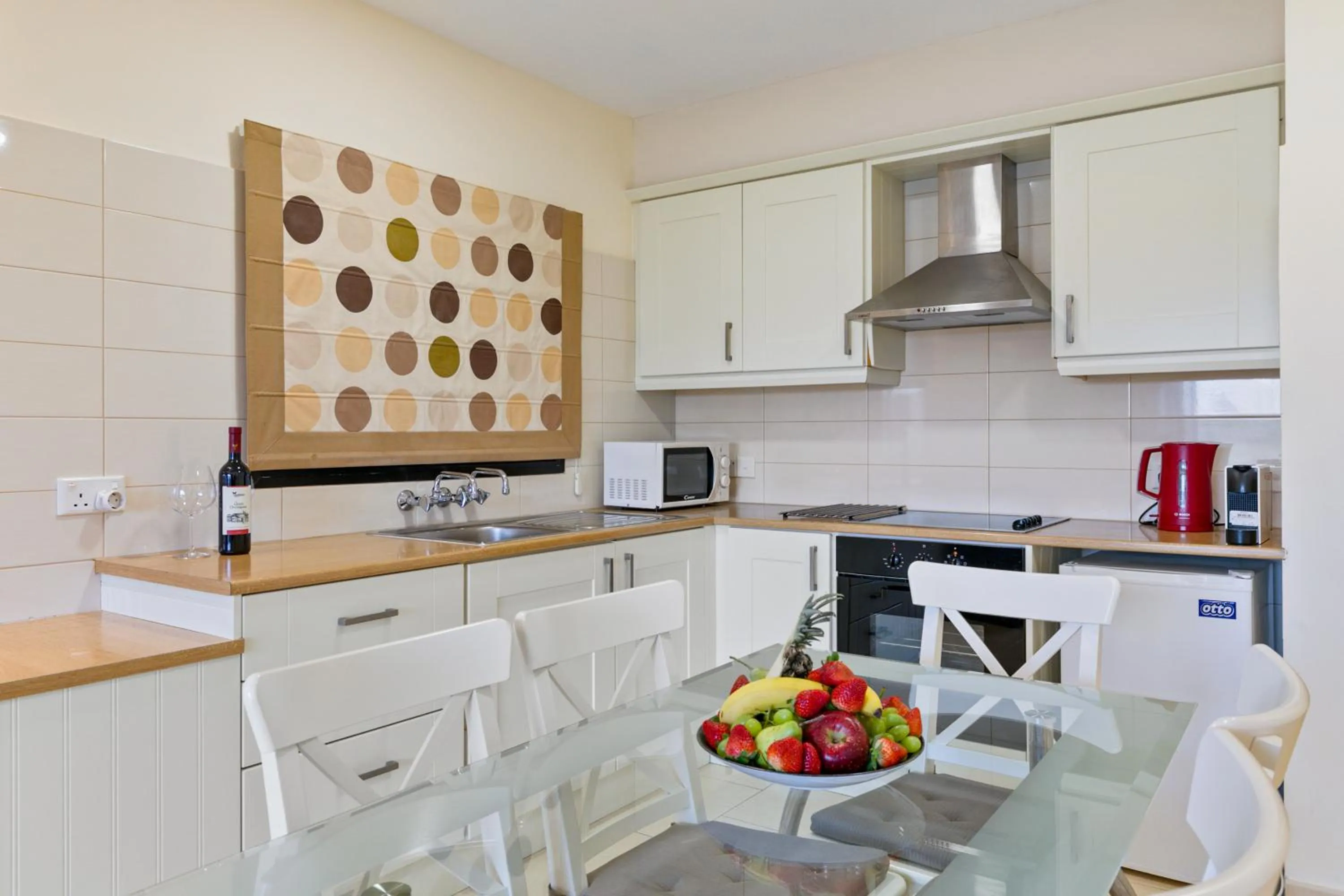 Hill View Hotel Apartments