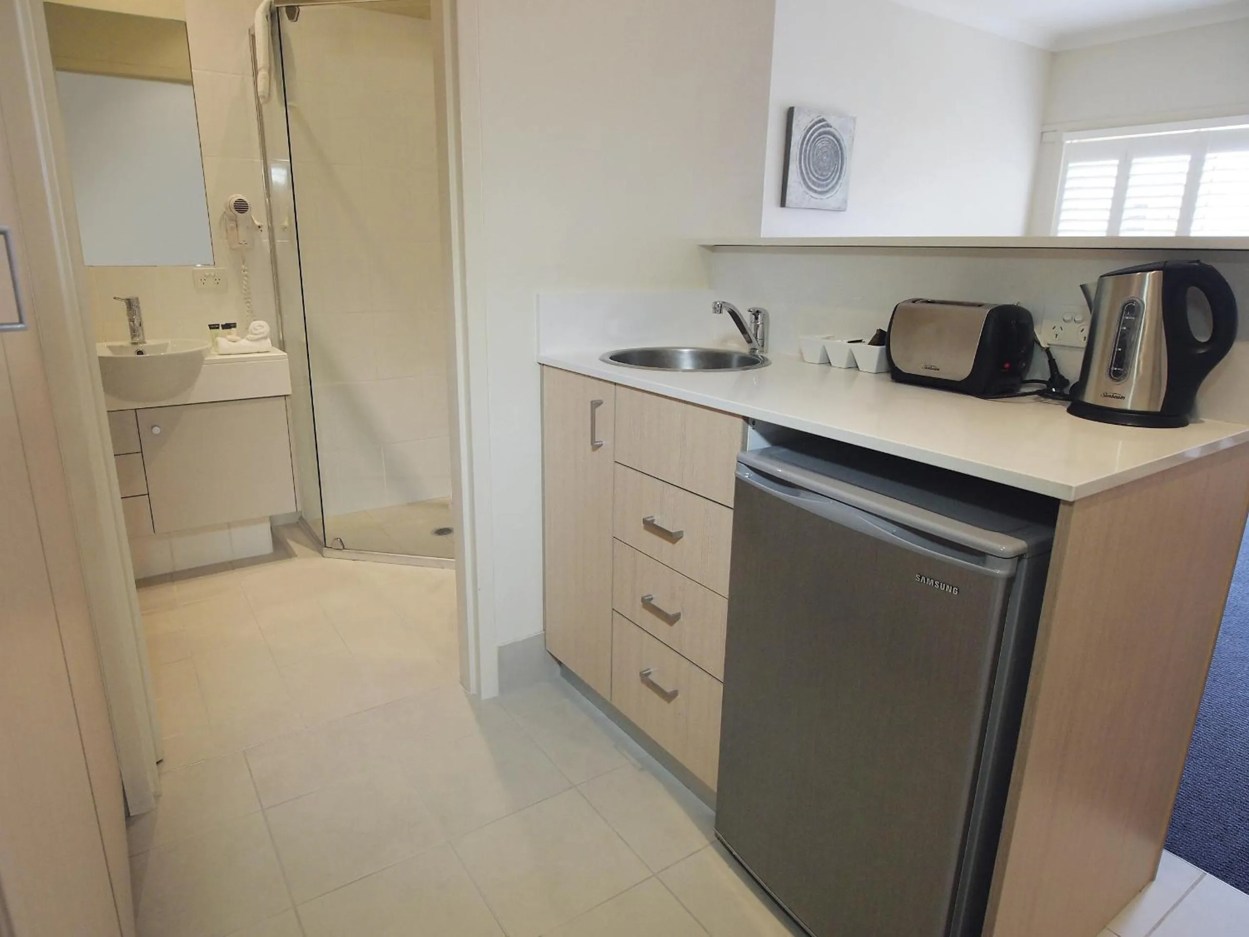 Kitchen or kitchenette in Oaks Port Stephens Pacific Blue Resort