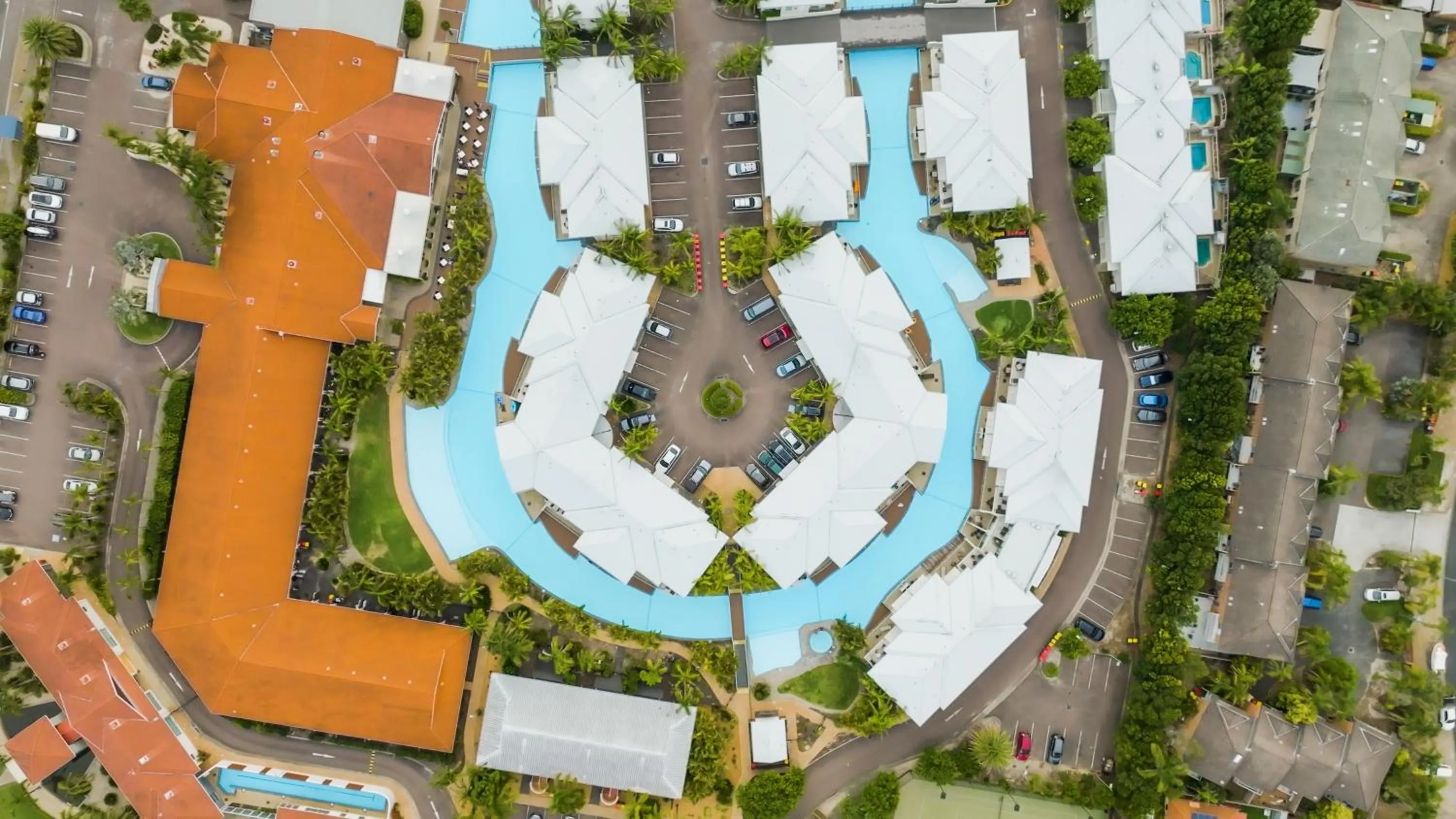 Property building in Oaks Port Stephens Pacific Blue Resort