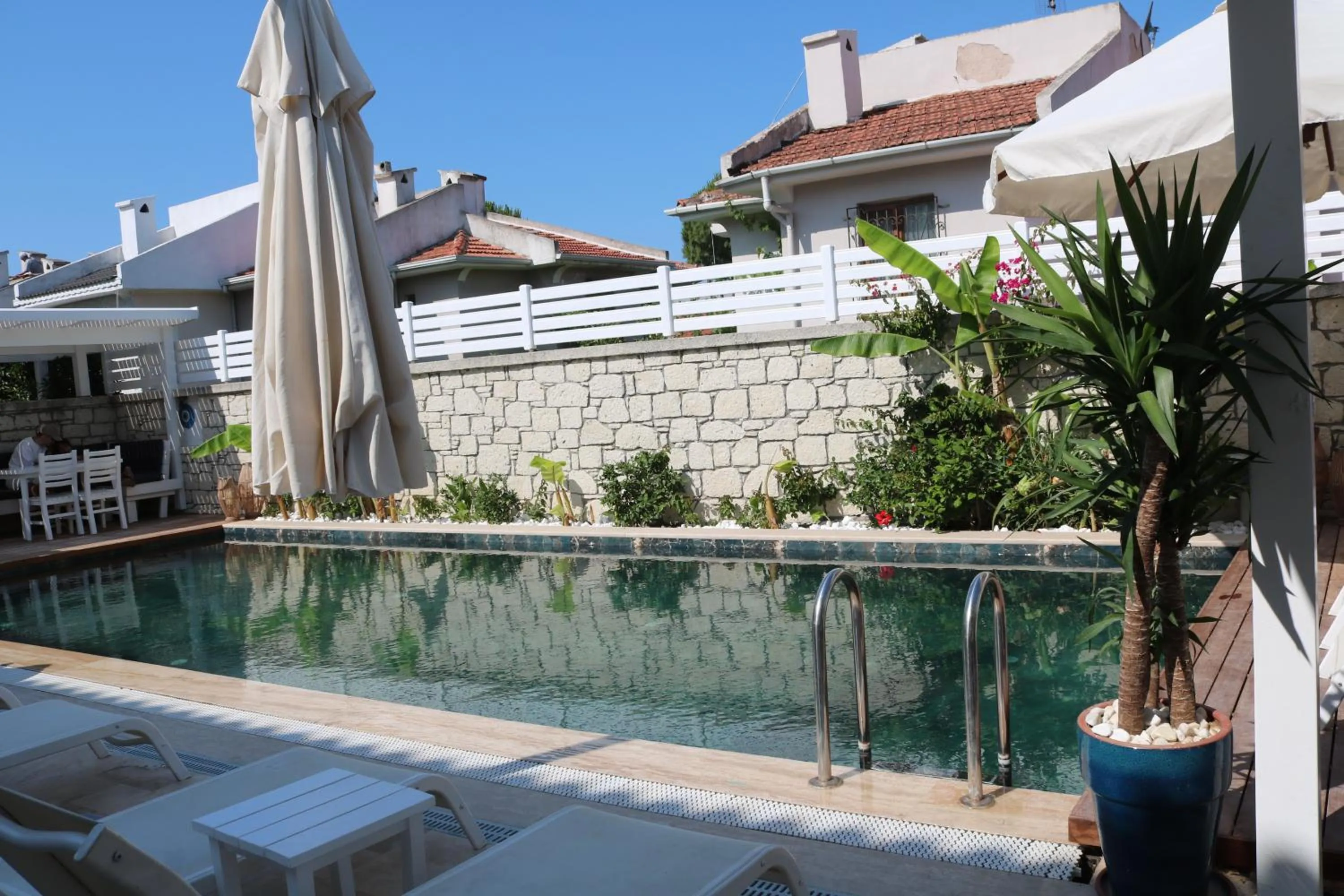 Garden in Villa Peri Alacati