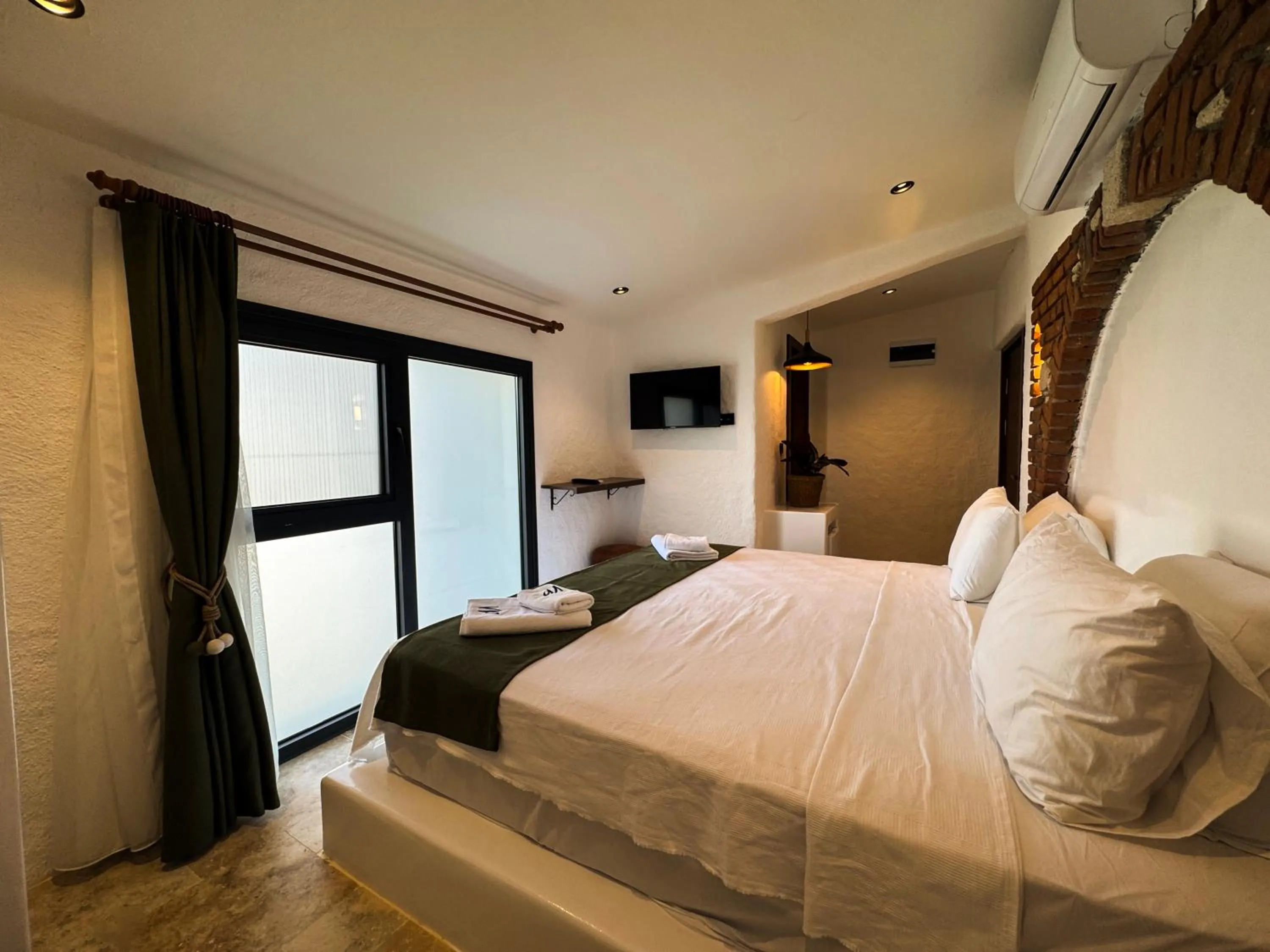 Bed in Villa Peri Alacati