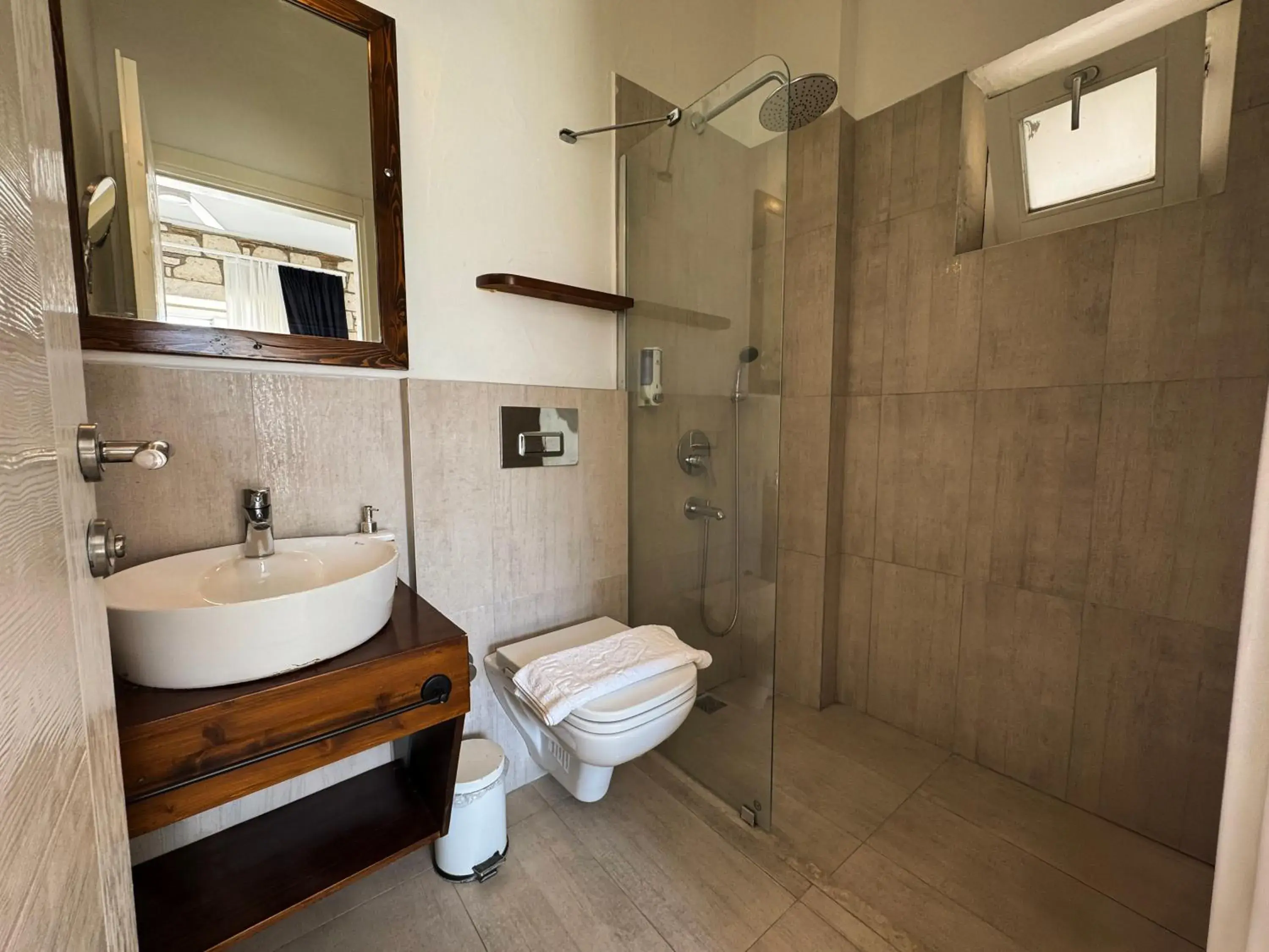 Twin Room with Balcony in Villa Peri Alacati Twin Room with Balcony in Villa Peri Alacati