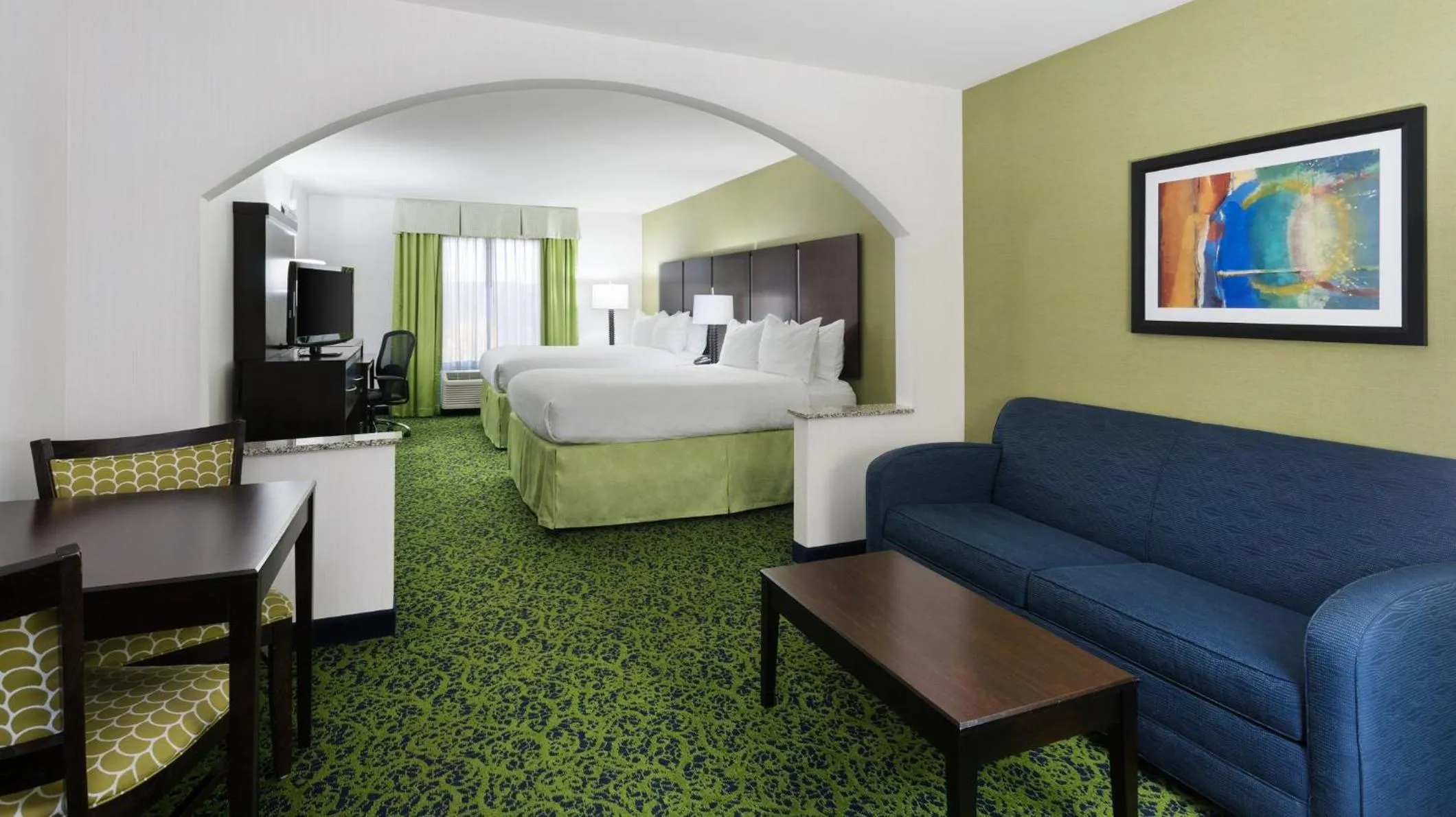 Photo of the whole room in Holiday Inn Express and Suites Stroudsburg-Poconos by IHG