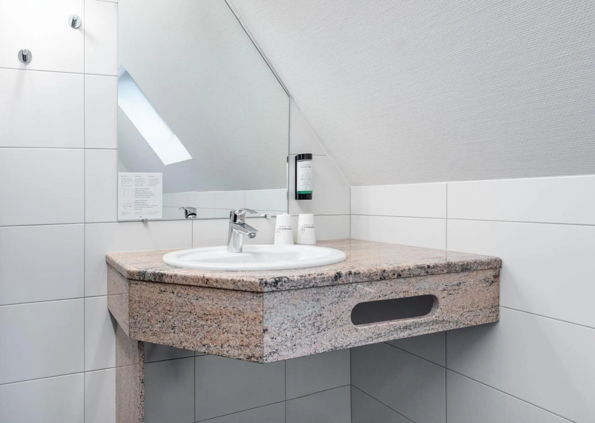 Property building in Hôtel au Heimbach