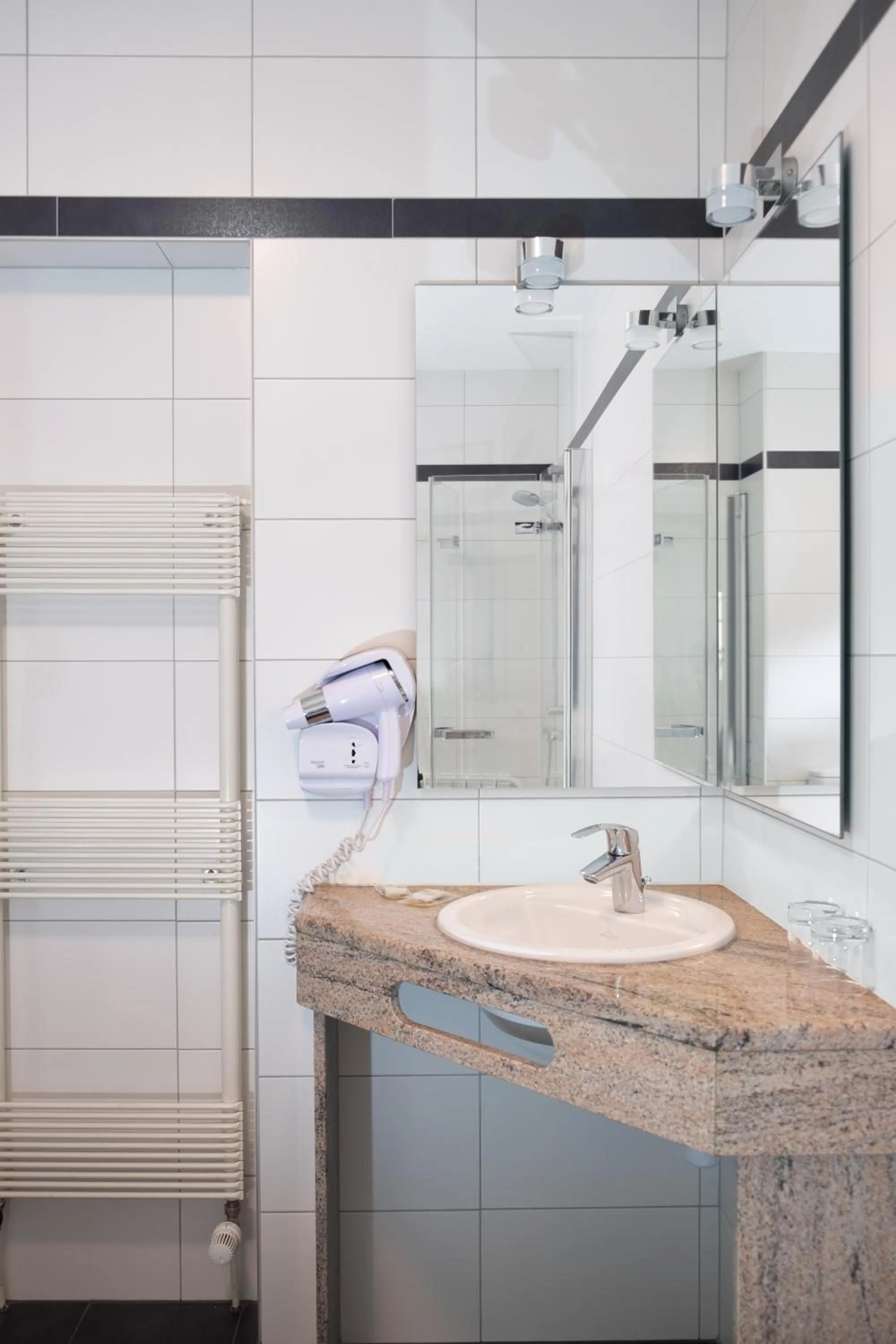 Bathroom in Hôtel au Heimbach