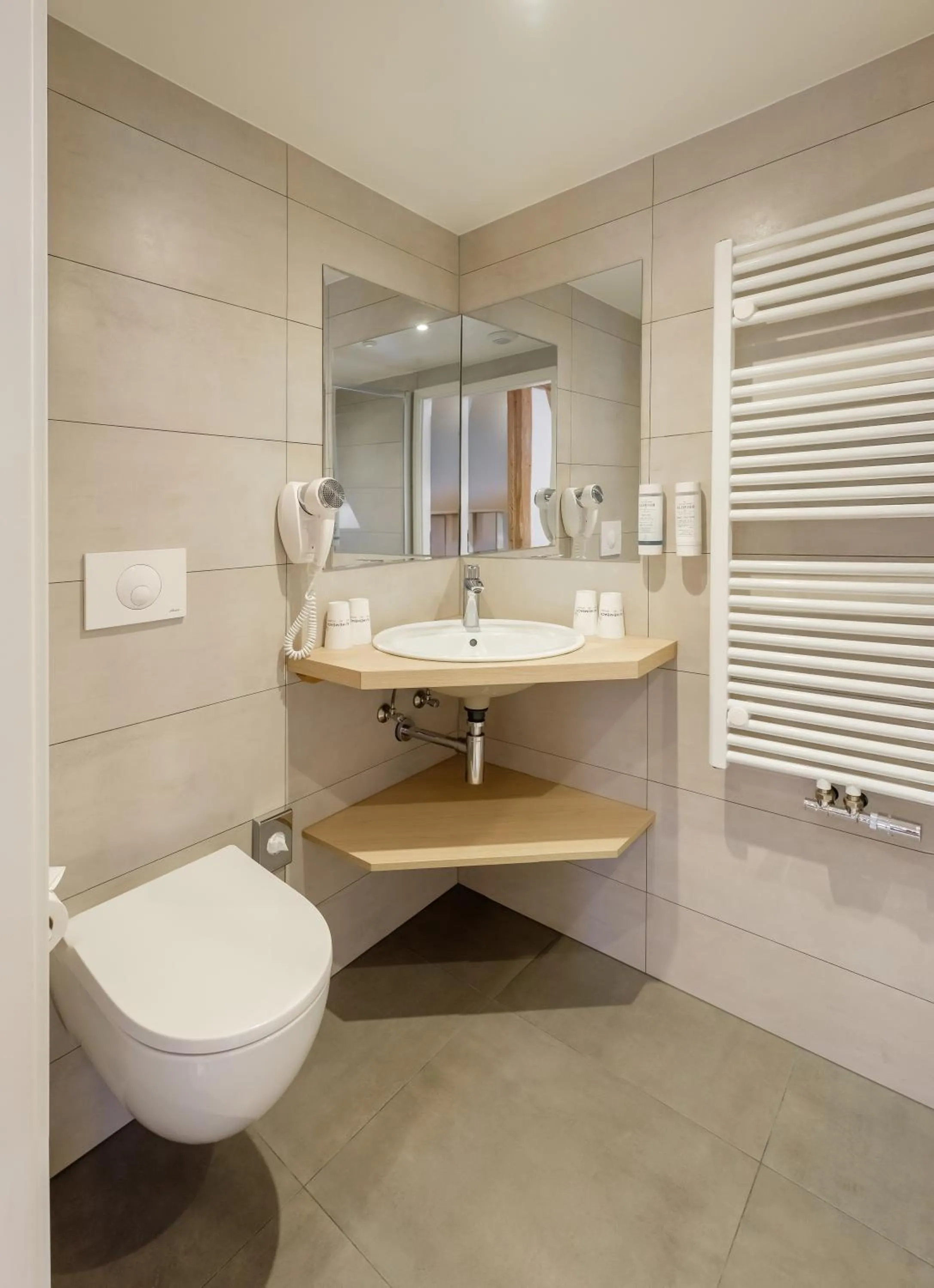 Toilet in Hôtel au Heimbach