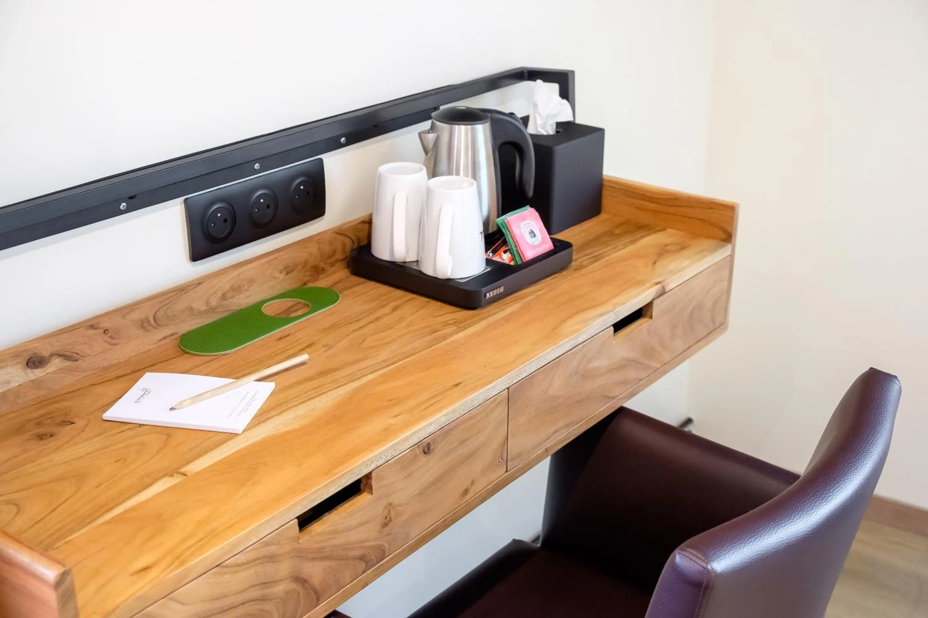 Coffee/tea facilities in Hôtel au Heimbach