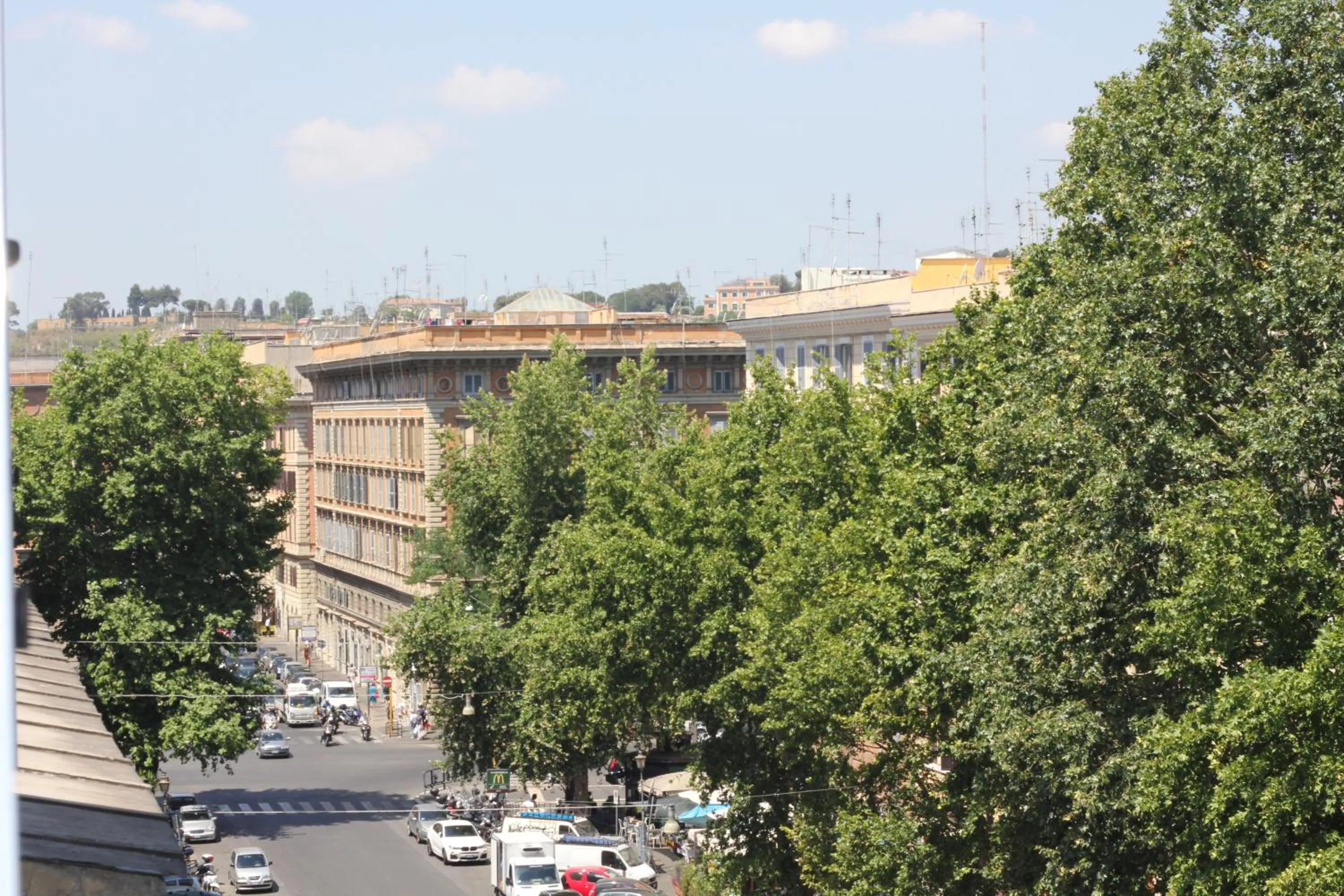 Facade/entrance in Jacuzzi Rooms