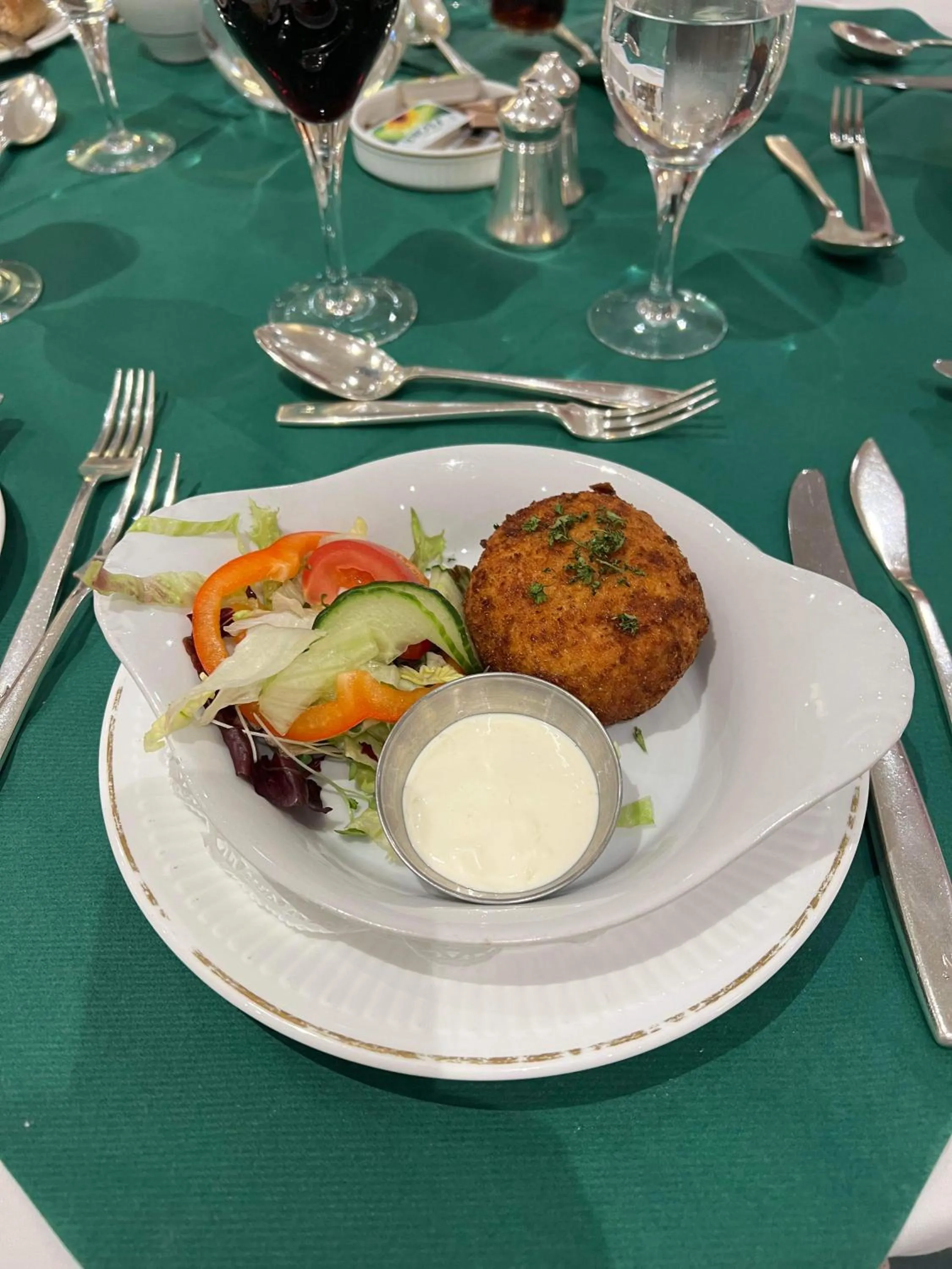 Food in Saxonville Hotel