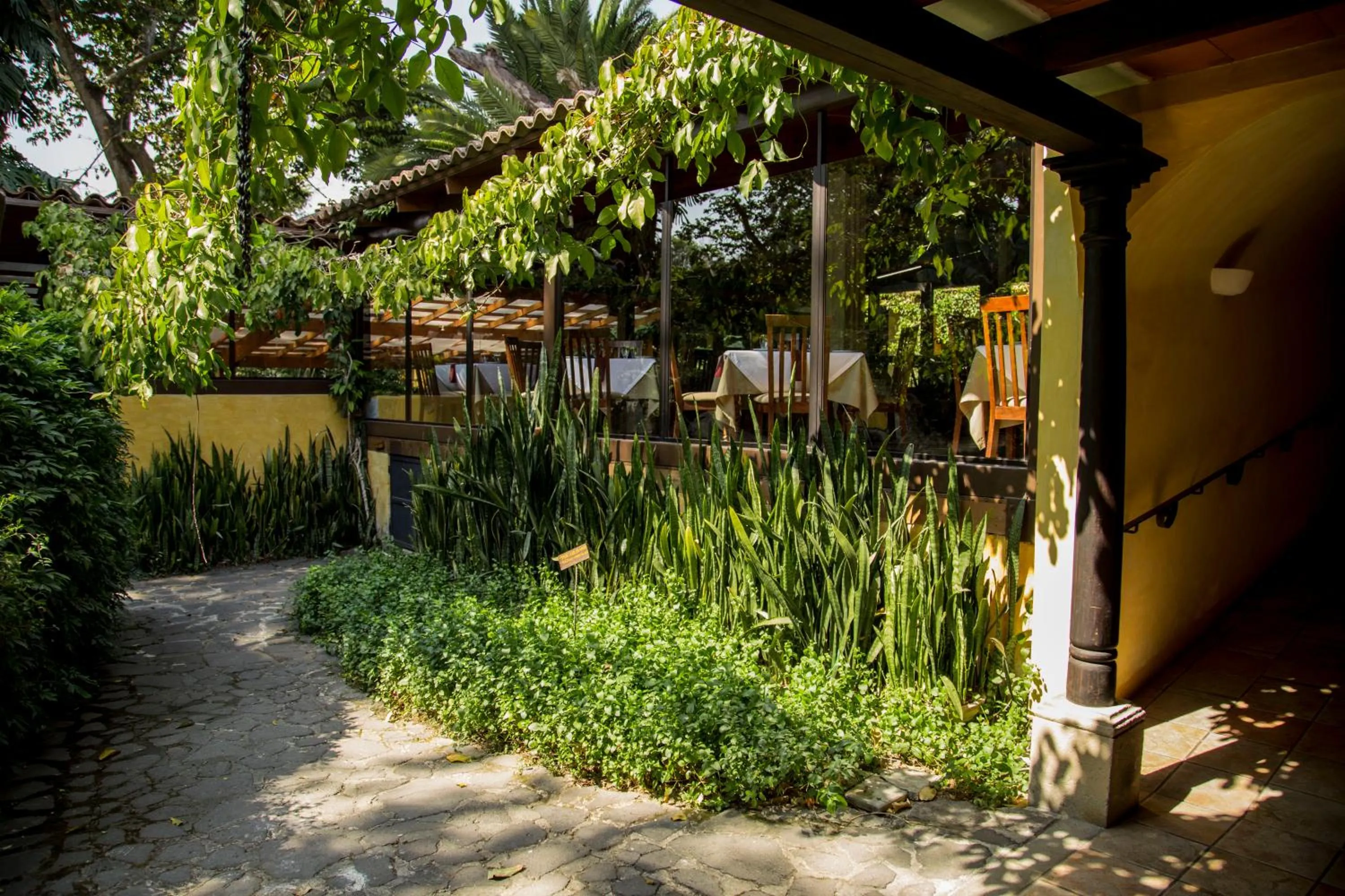 Property building in Hotel Las Farolas