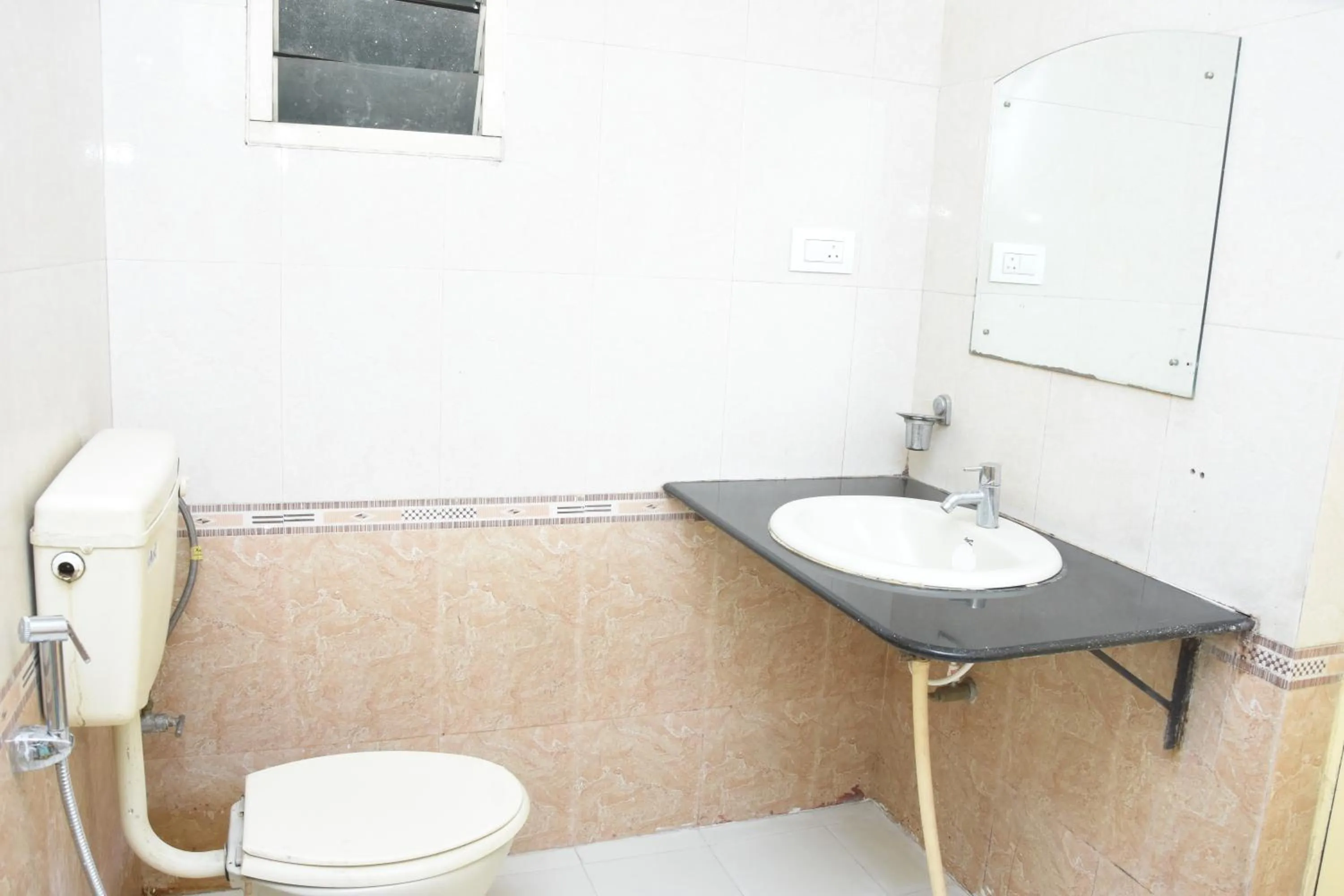 Toilet in Hotel Surya Residency Majestic