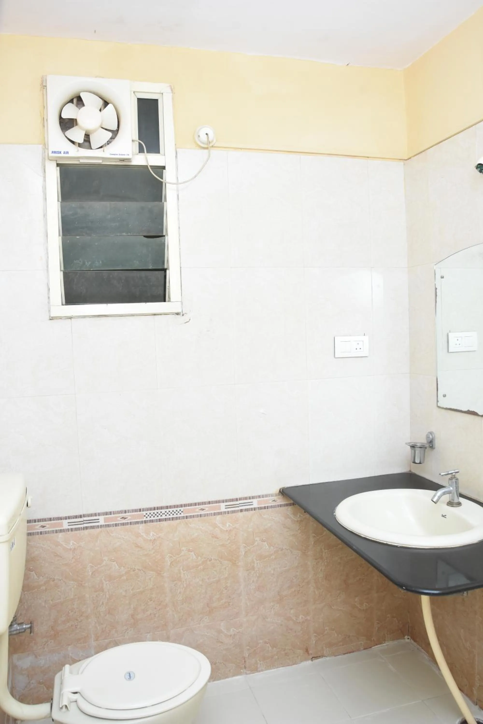 Bathroom in Hotel Surya Residency Majestic