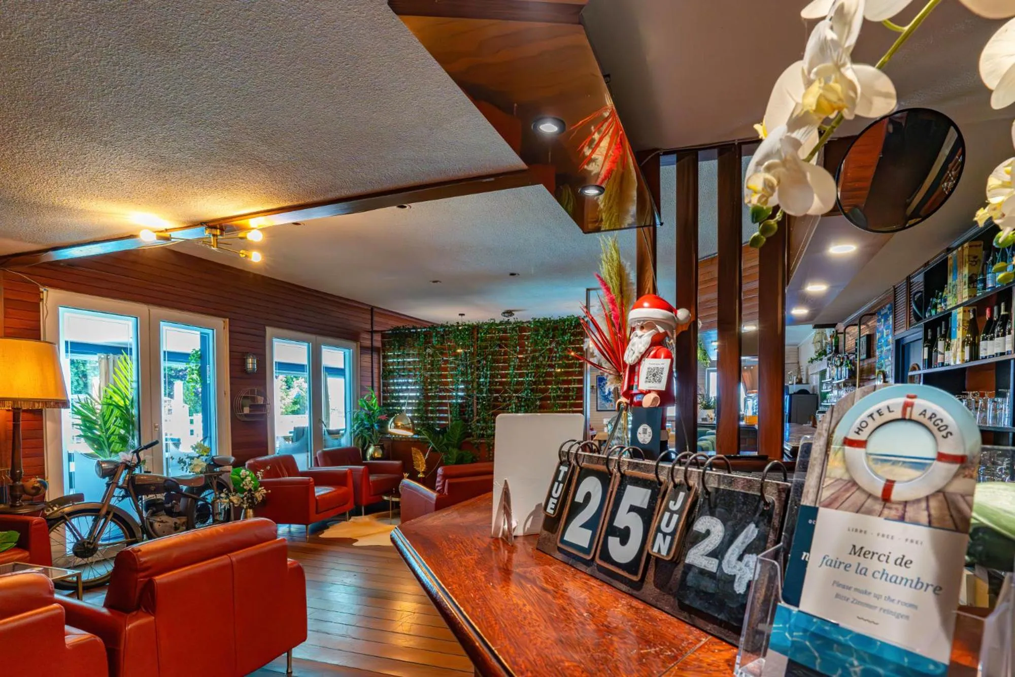 Lobby or reception in Hotel Restaurant Argos, Strasbourg Nord