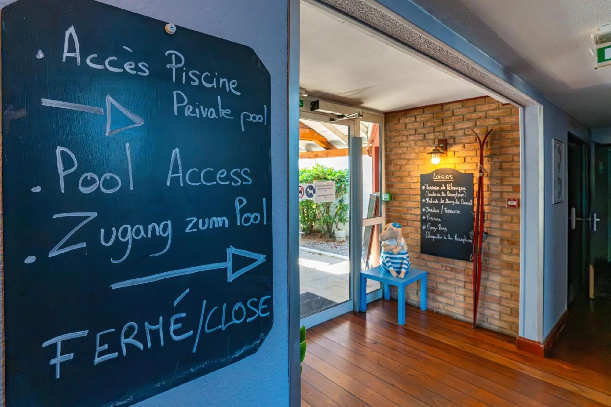 Lobby or reception in Hotel Restaurant Argos, Strasbourg Nord