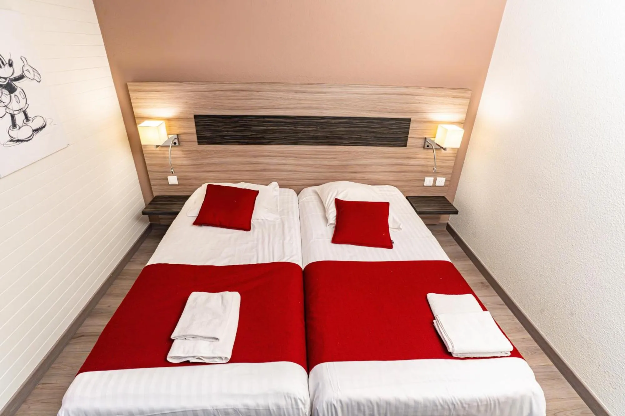 Bed in Hotel Restaurant Argos, Strasbourg Nord