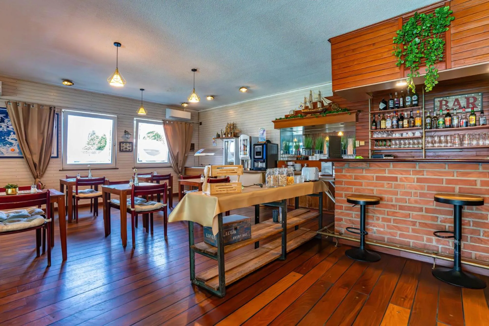 Lounge or bar in Hotel Restaurant Argos, Strasbourg Nord