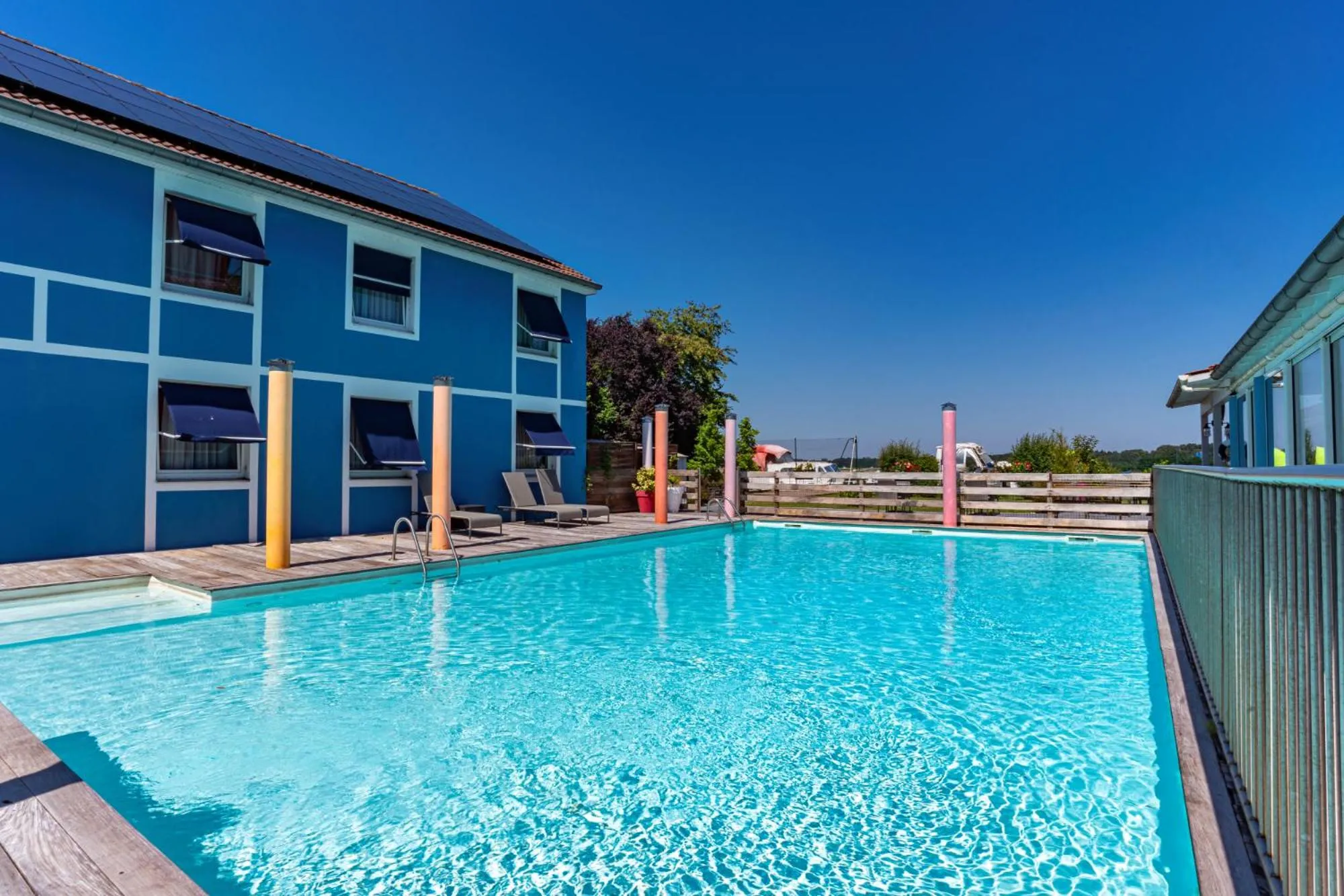 Swimming pool in Hotel Restaurant Argos, Strasbourg Nord