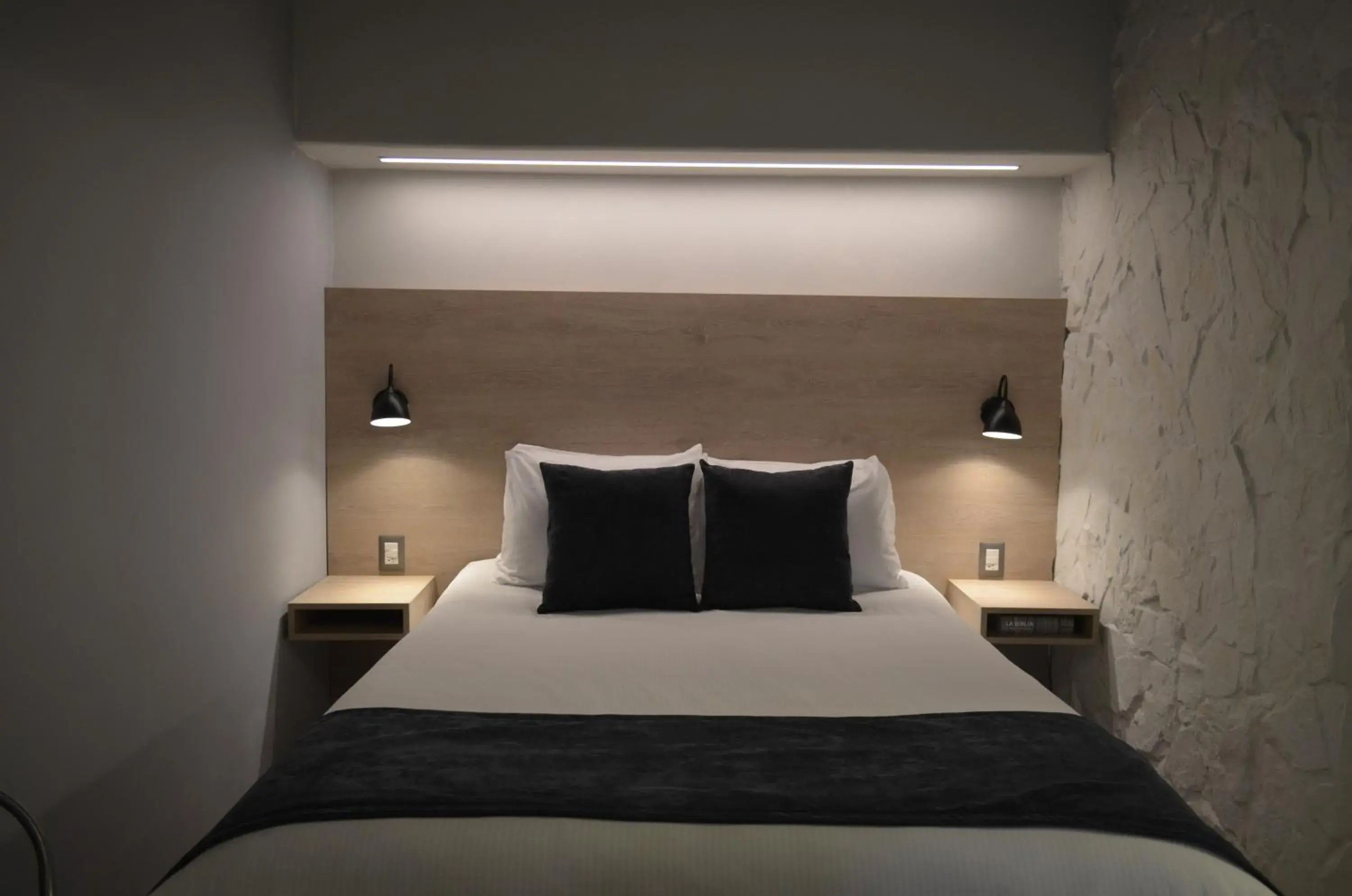 Standard Queen Room - single occupancy in Casa Bella Boutique Hotel Standard Queen Room - single occupancy in Casa Bella Boutique Hotel