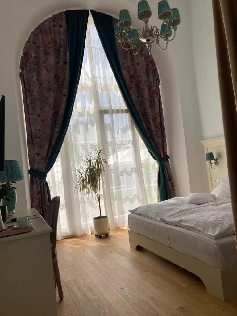 Bed in Palatul Brukenthal Avrig