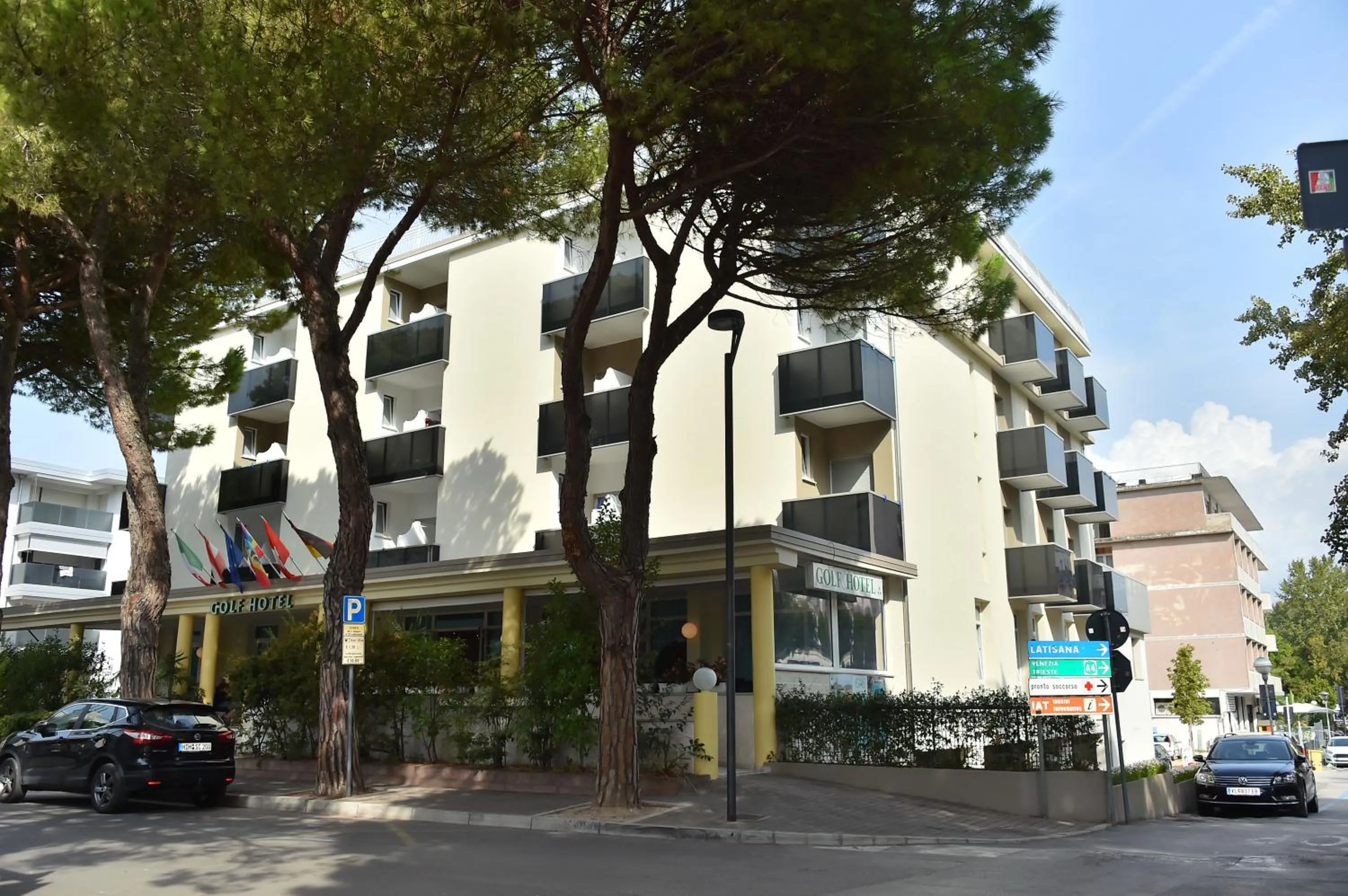 Property building in Hotel Golf ***S