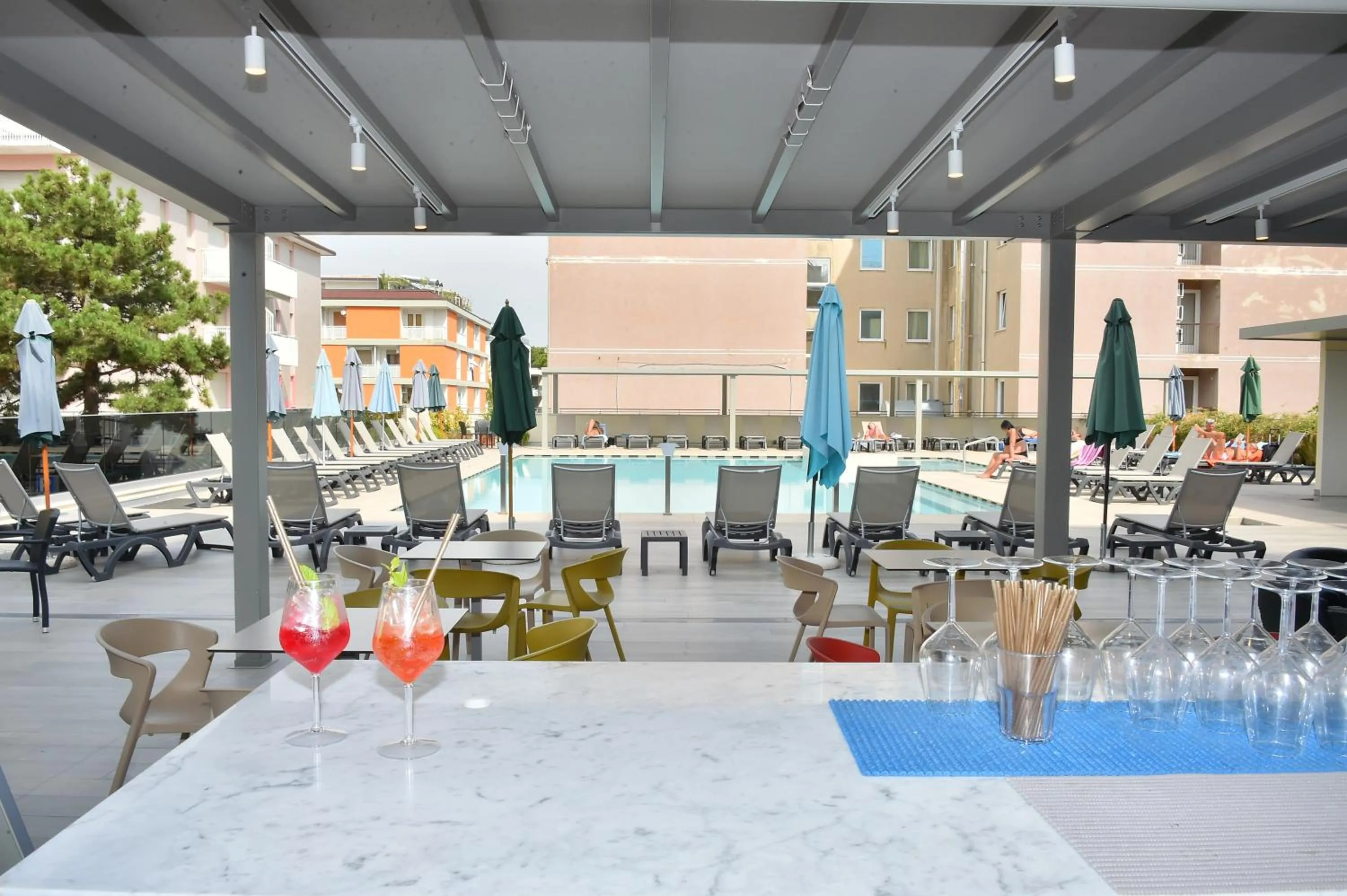 Restaurant/places to eat in Hotel Golf ***S