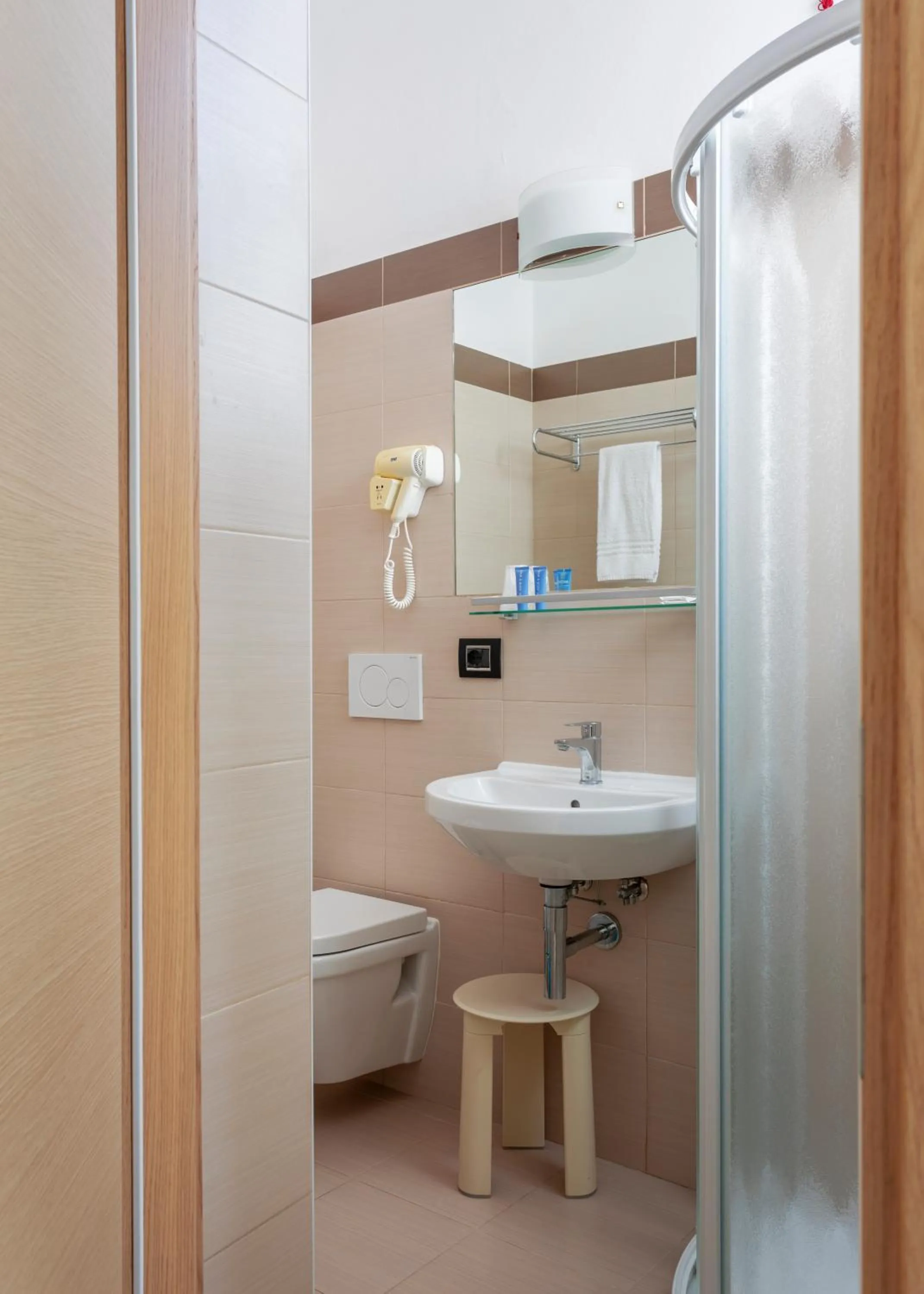 Bathroom in Hotel Golf ***S