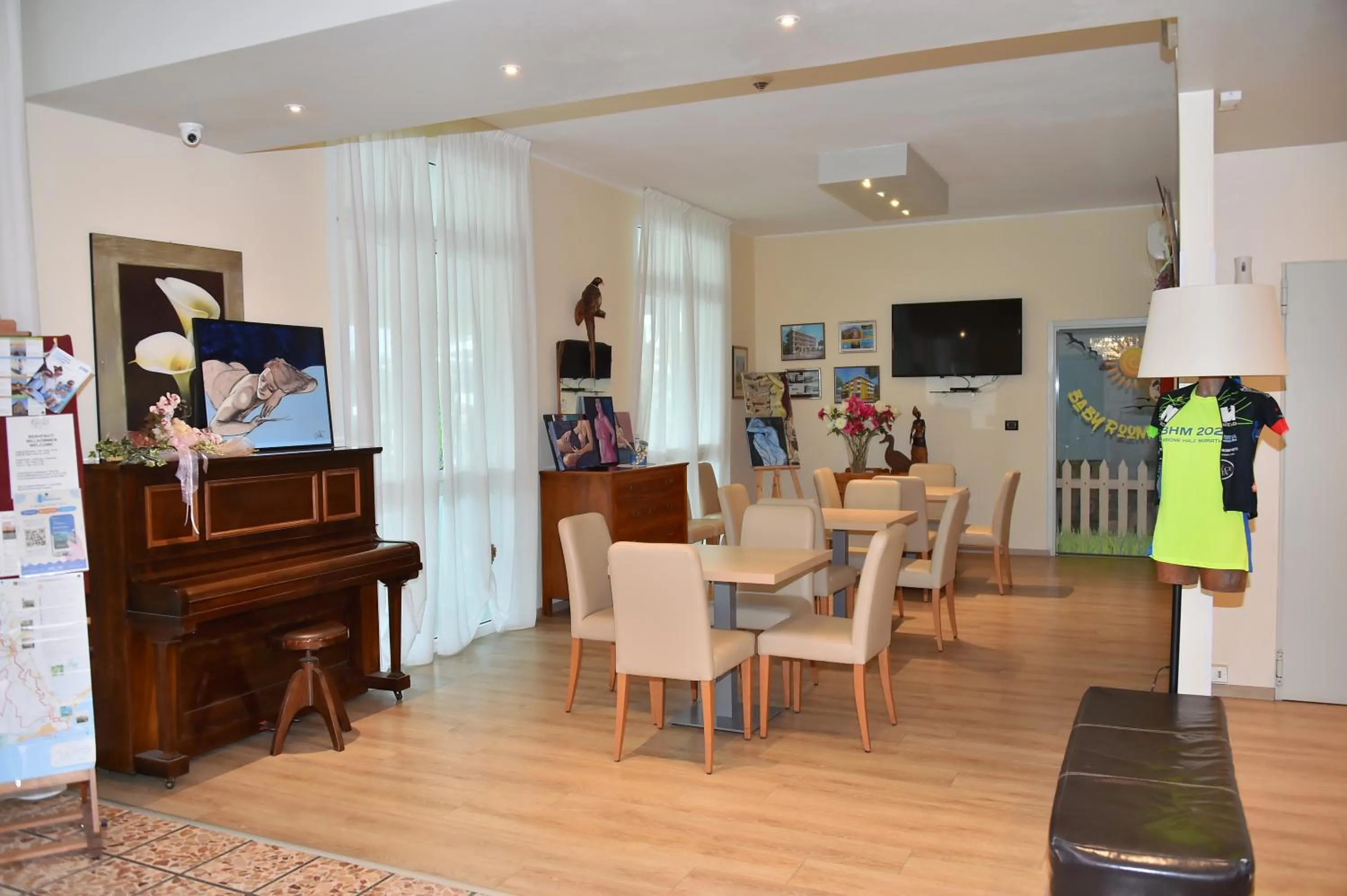 TV and multimedia in Hotel Golf ***S