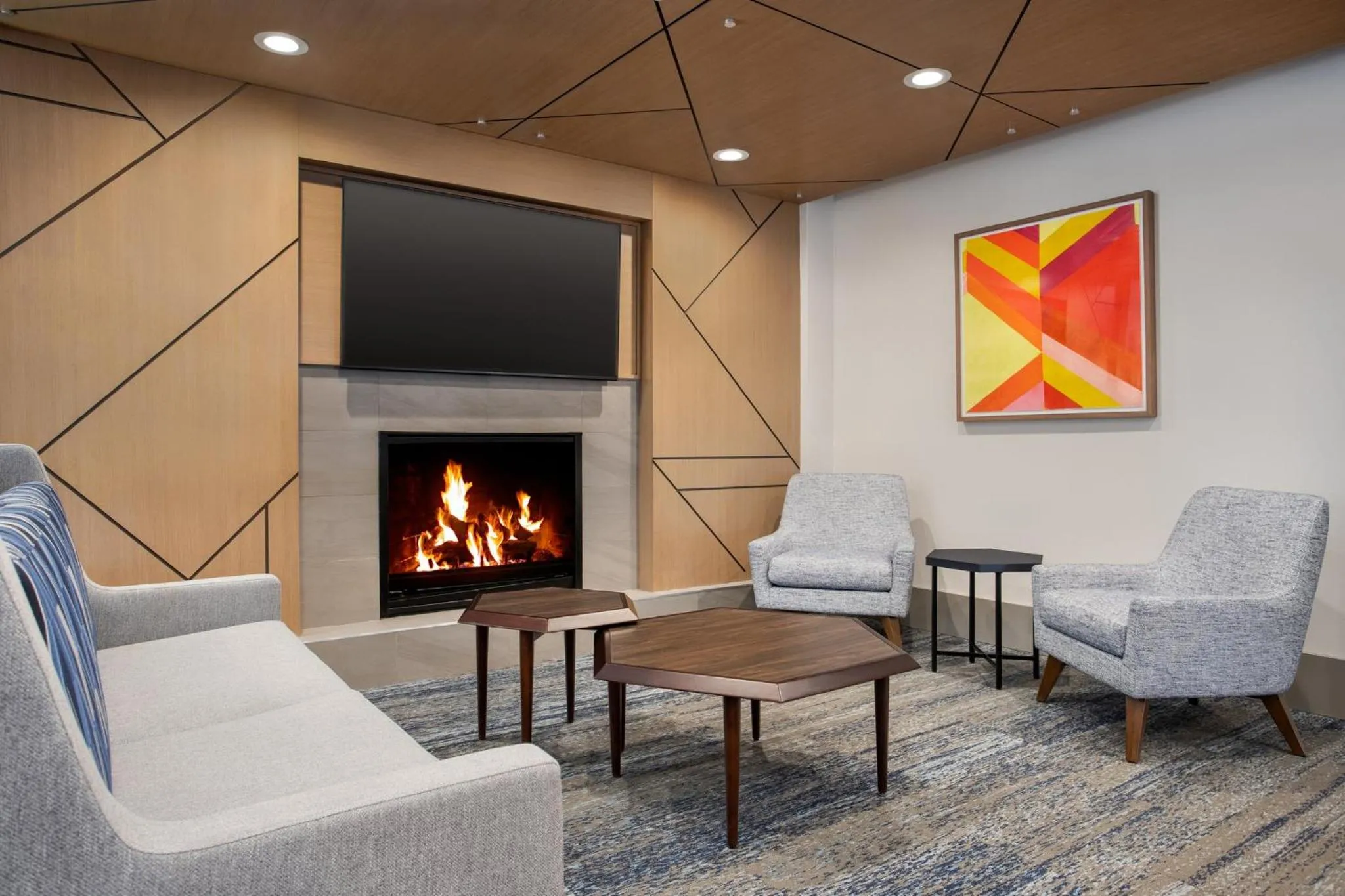 Property building in Holiday Inn Express Hotel & Suites Terre Haute by IHG