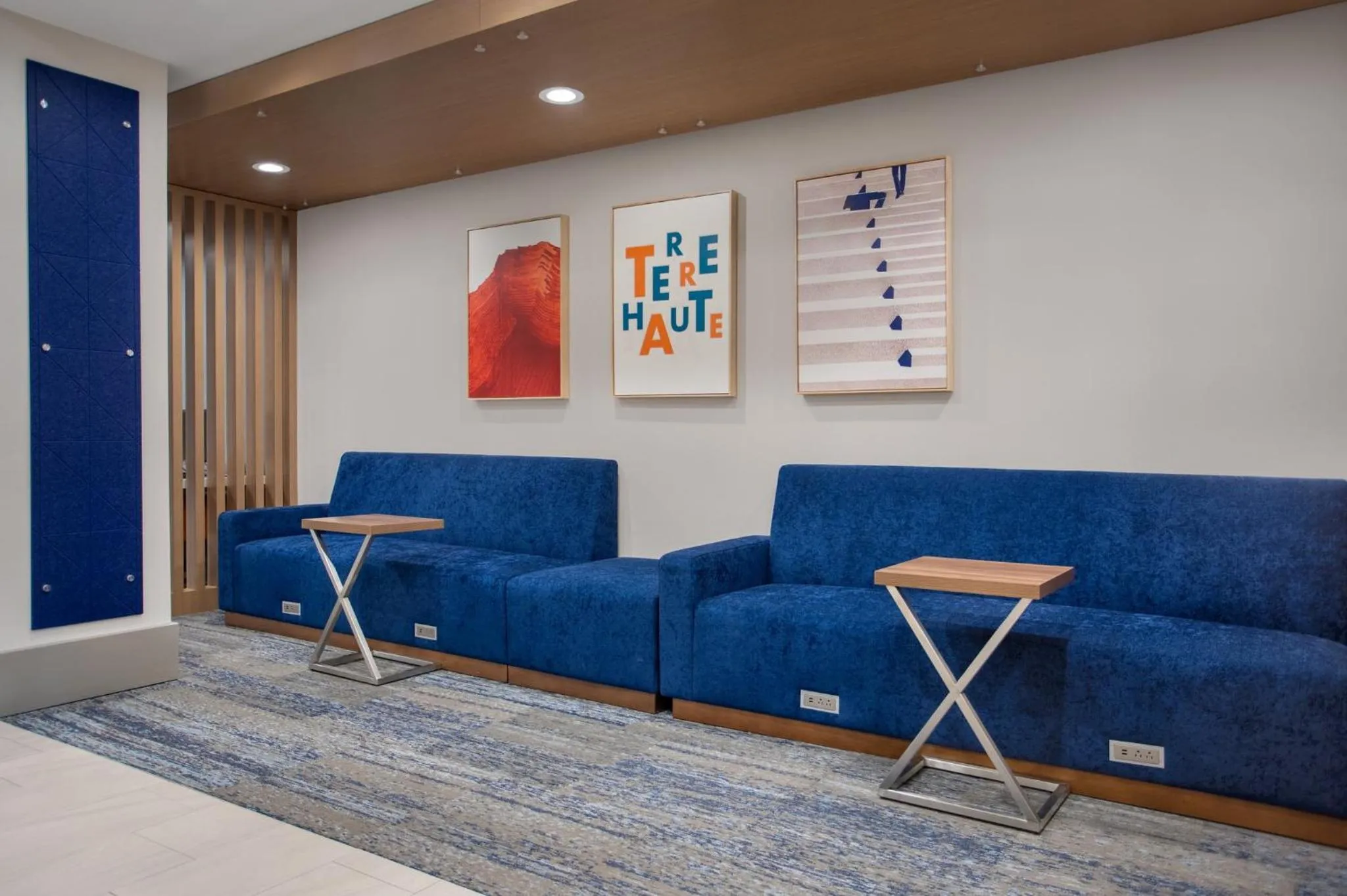 Property building in Holiday Inn Express Hotel & Suites Terre Haute by IHG