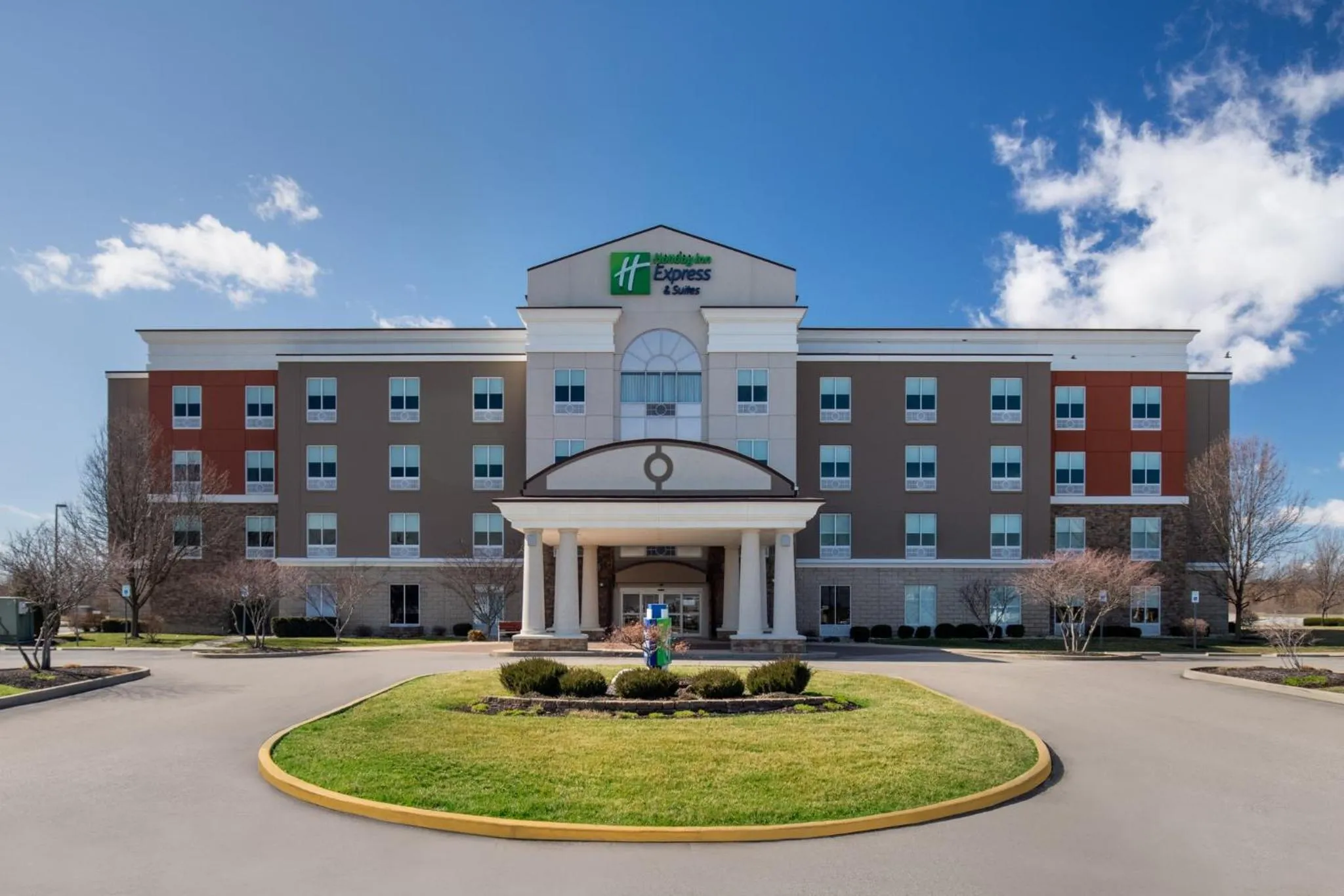 Property building in Holiday Inn Express Hotel & Suites Terre Haute by IHG