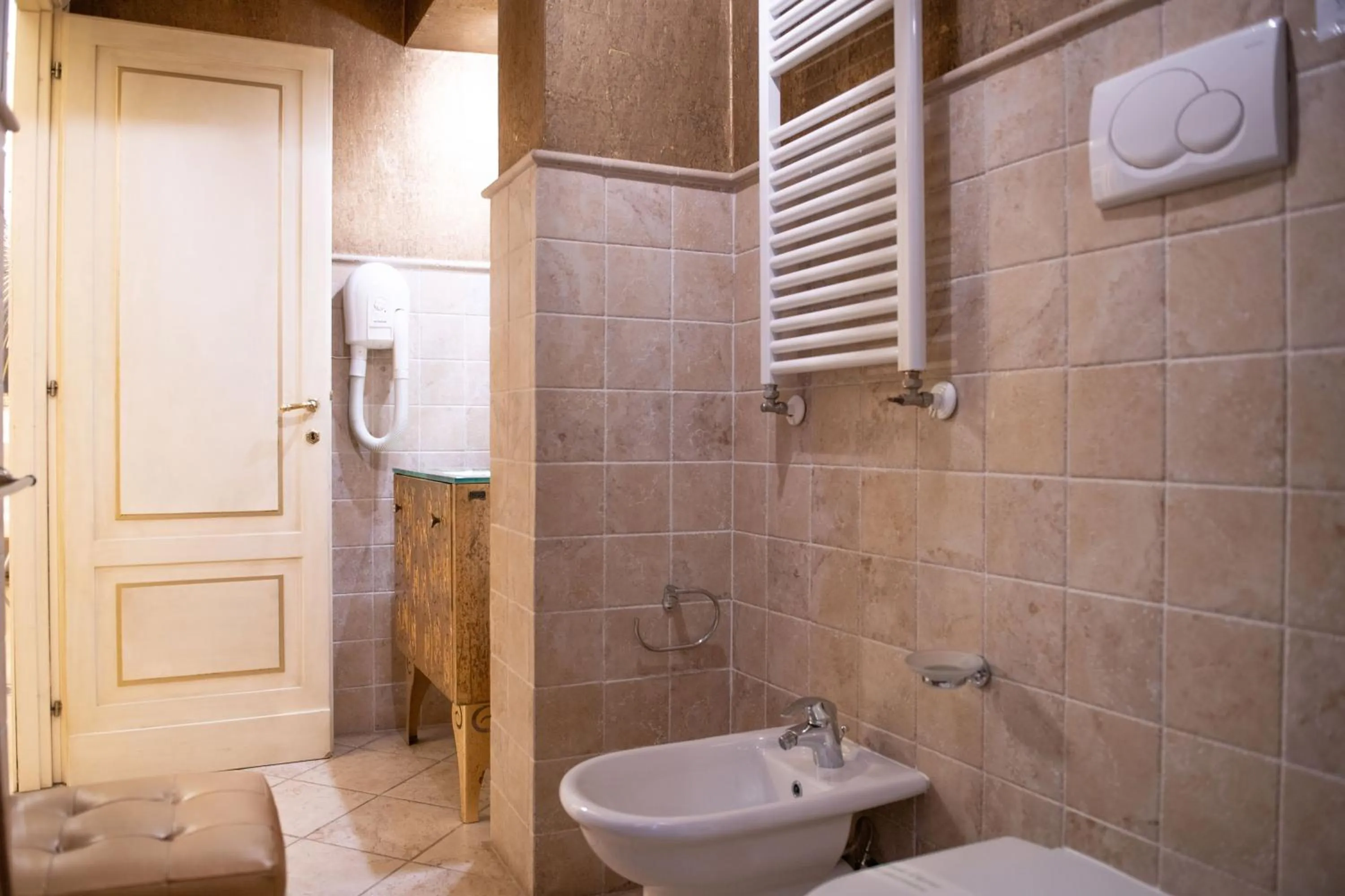 Toilet in Contessa Arrivabene Antica Dimora