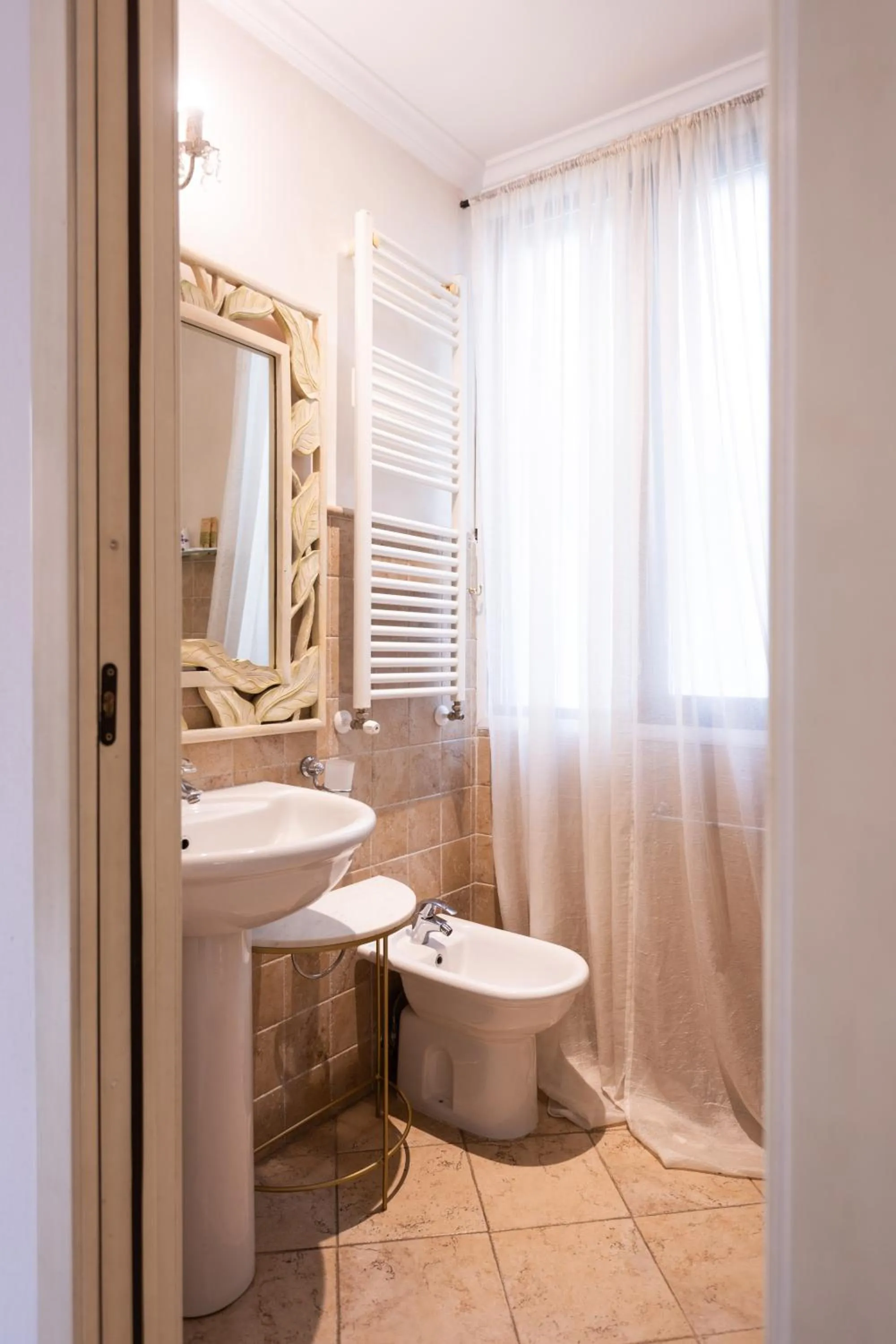 Shower in Contessa Arrivabene Antica Dimora