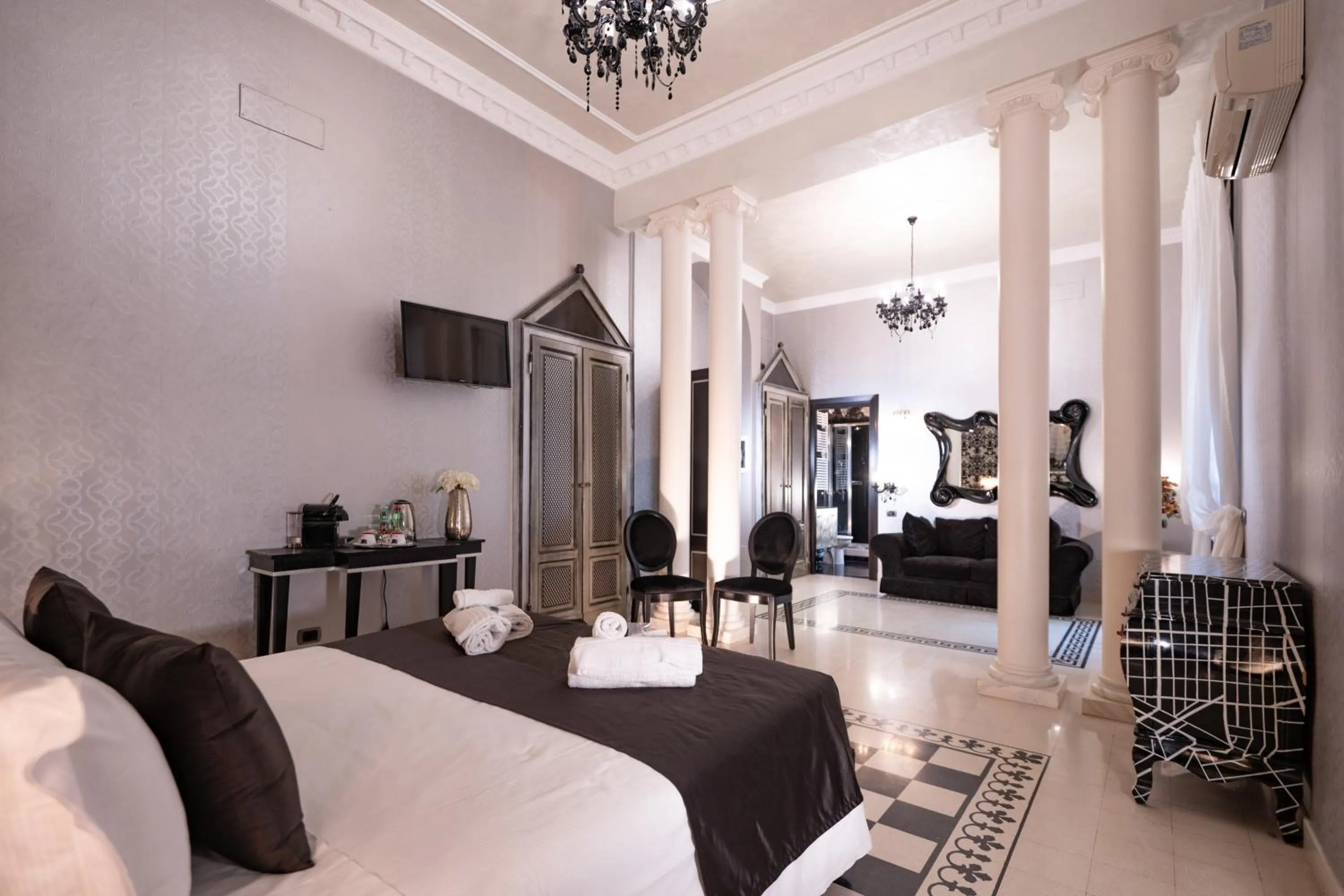 Bed in Contessa Arrivabene Antica Dimora