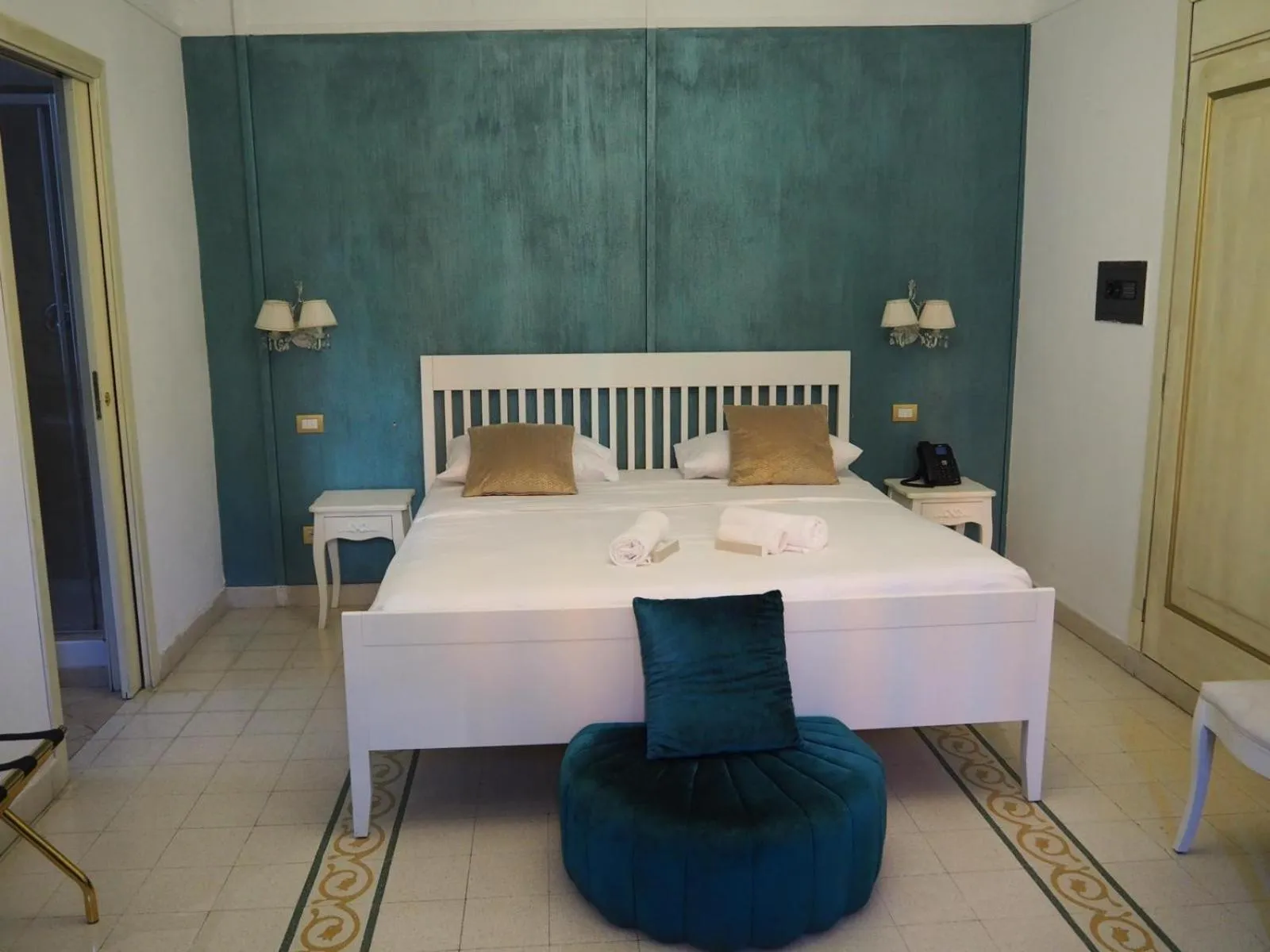 Bed in Contessa Arrivabene Antica Dimora