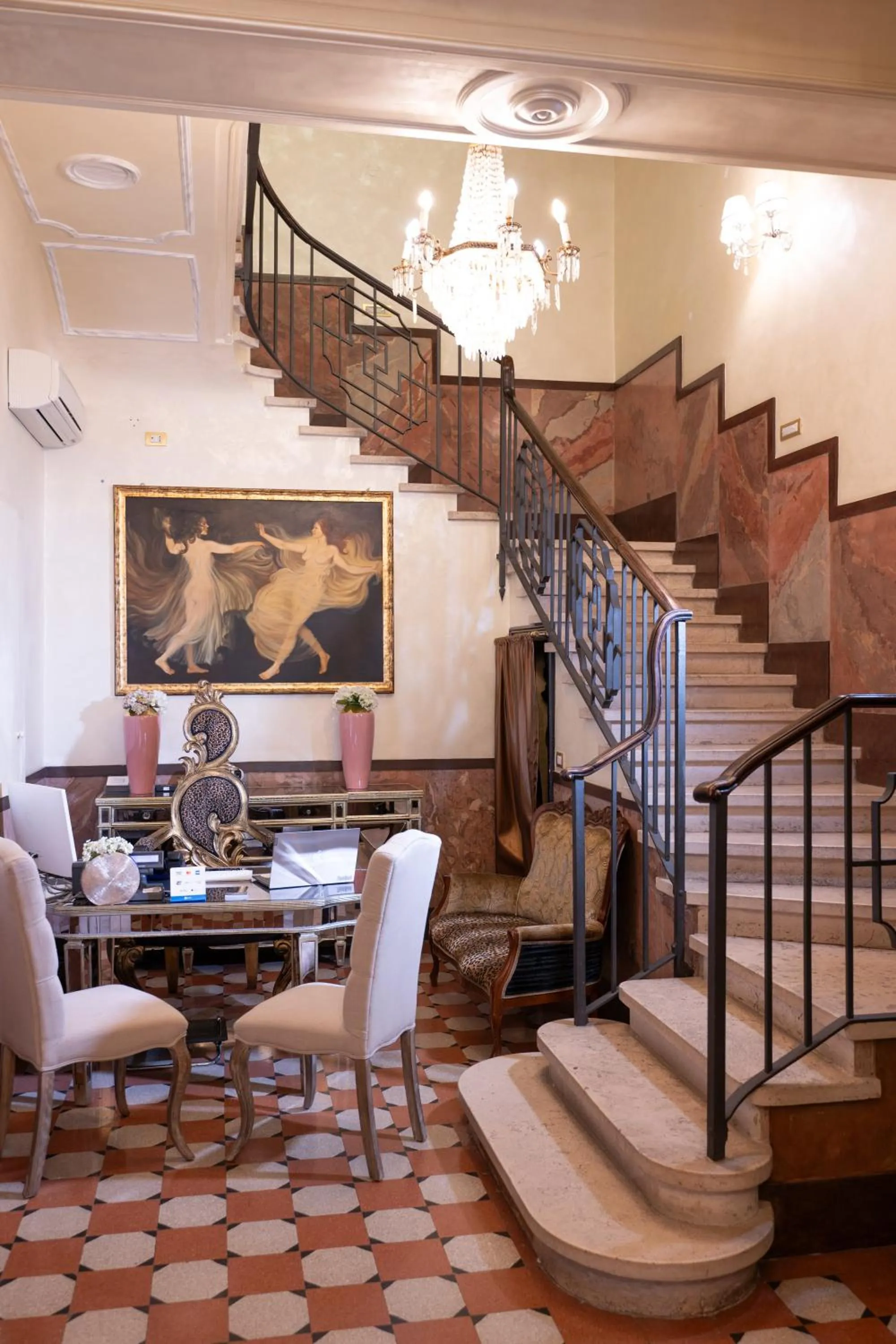 Lobby or reception in Contessa Arrivabene Antica Dimora