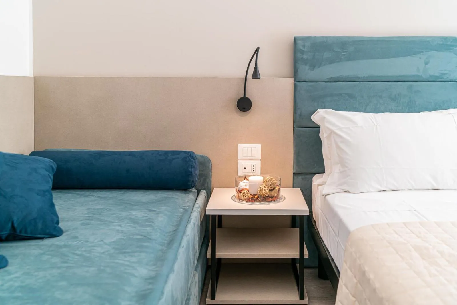 Bed in Hotel Pigalle