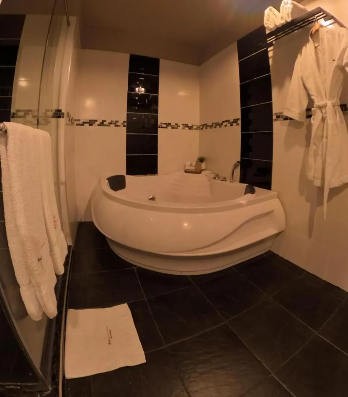 Shower in Hotel Quinta de Cabecera