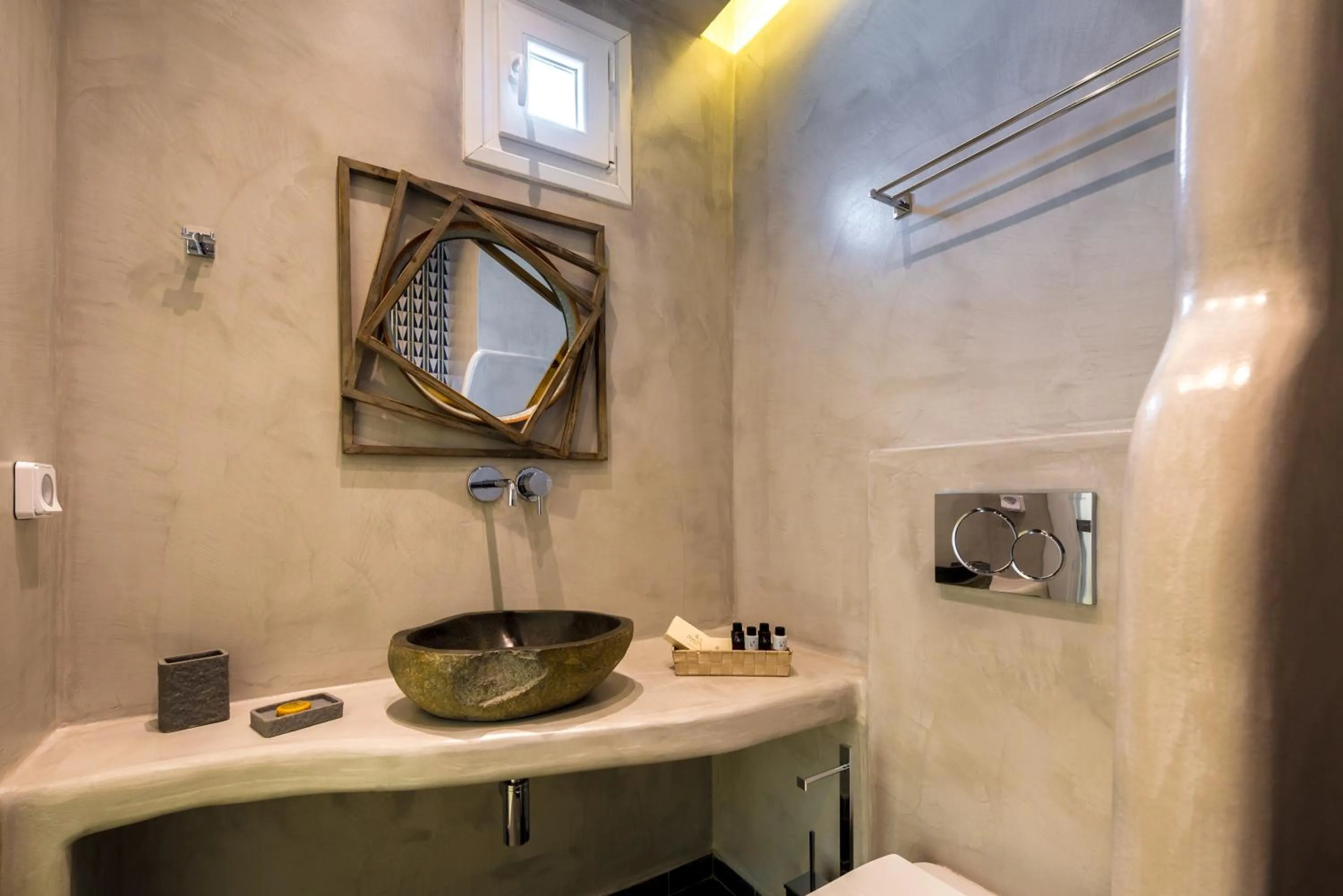 Bathroom in Emerald Collection Suites