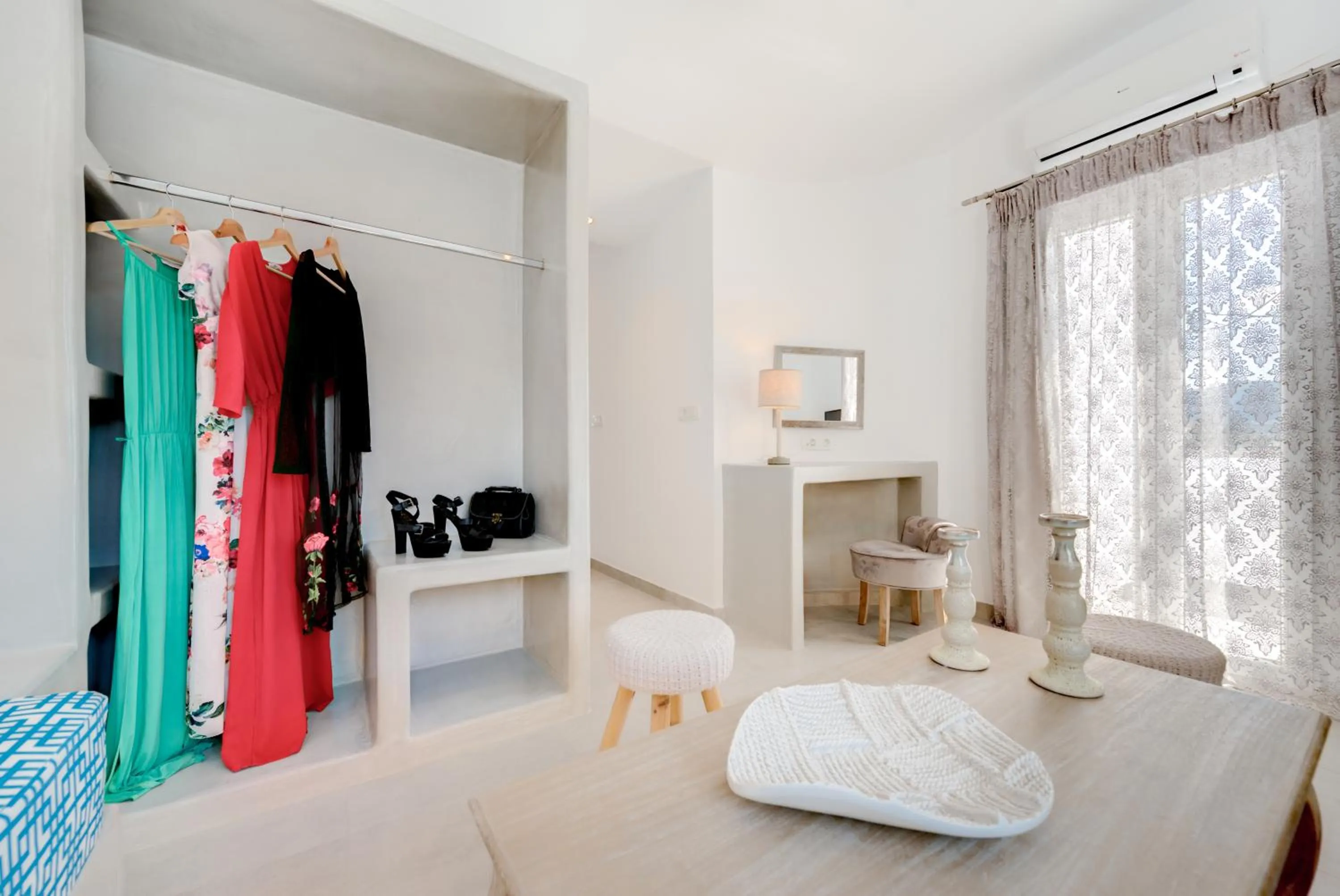 wardrobe in Emerald Collection Suites