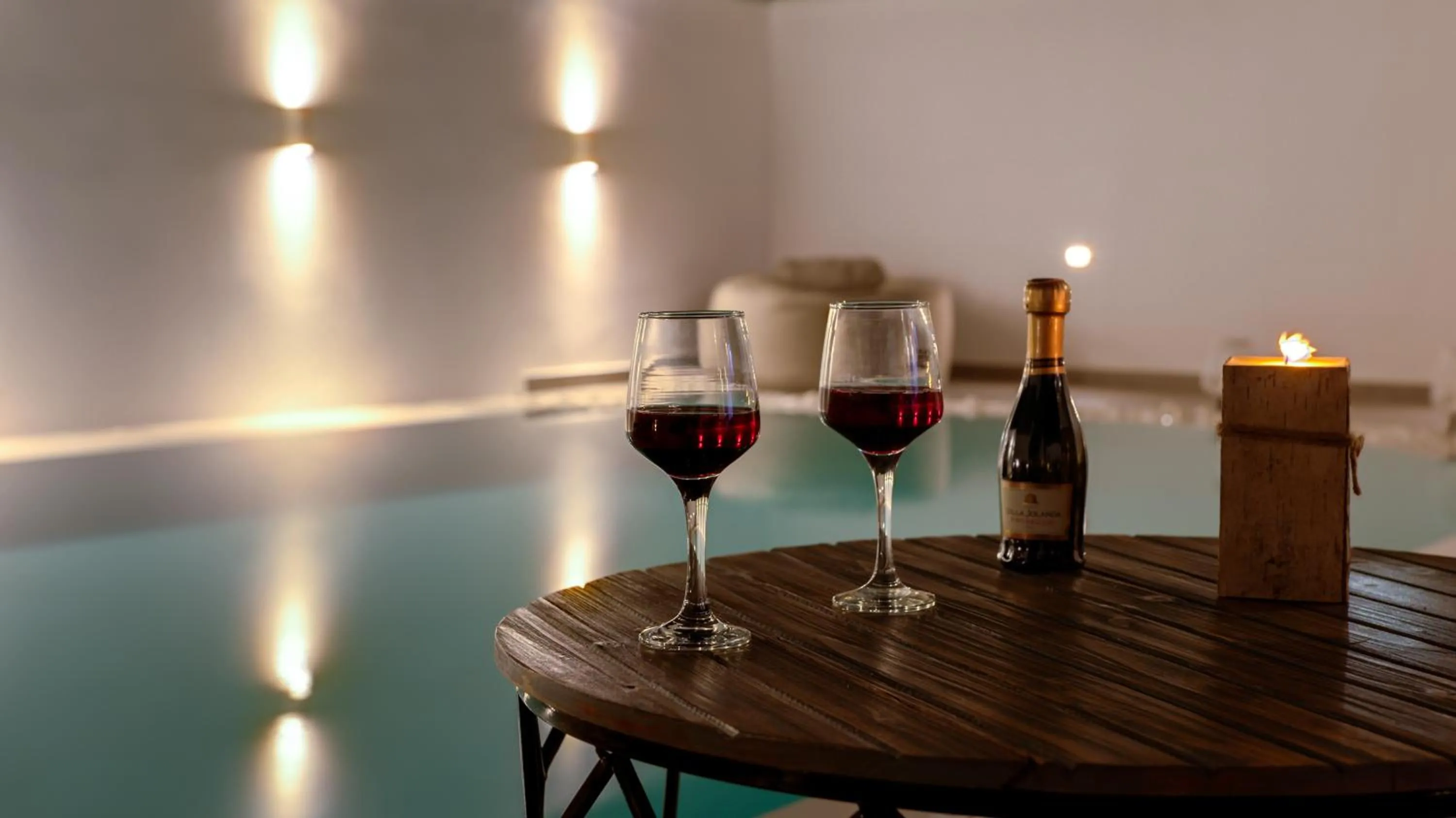 Swimming pool in Emerald Collection Suites